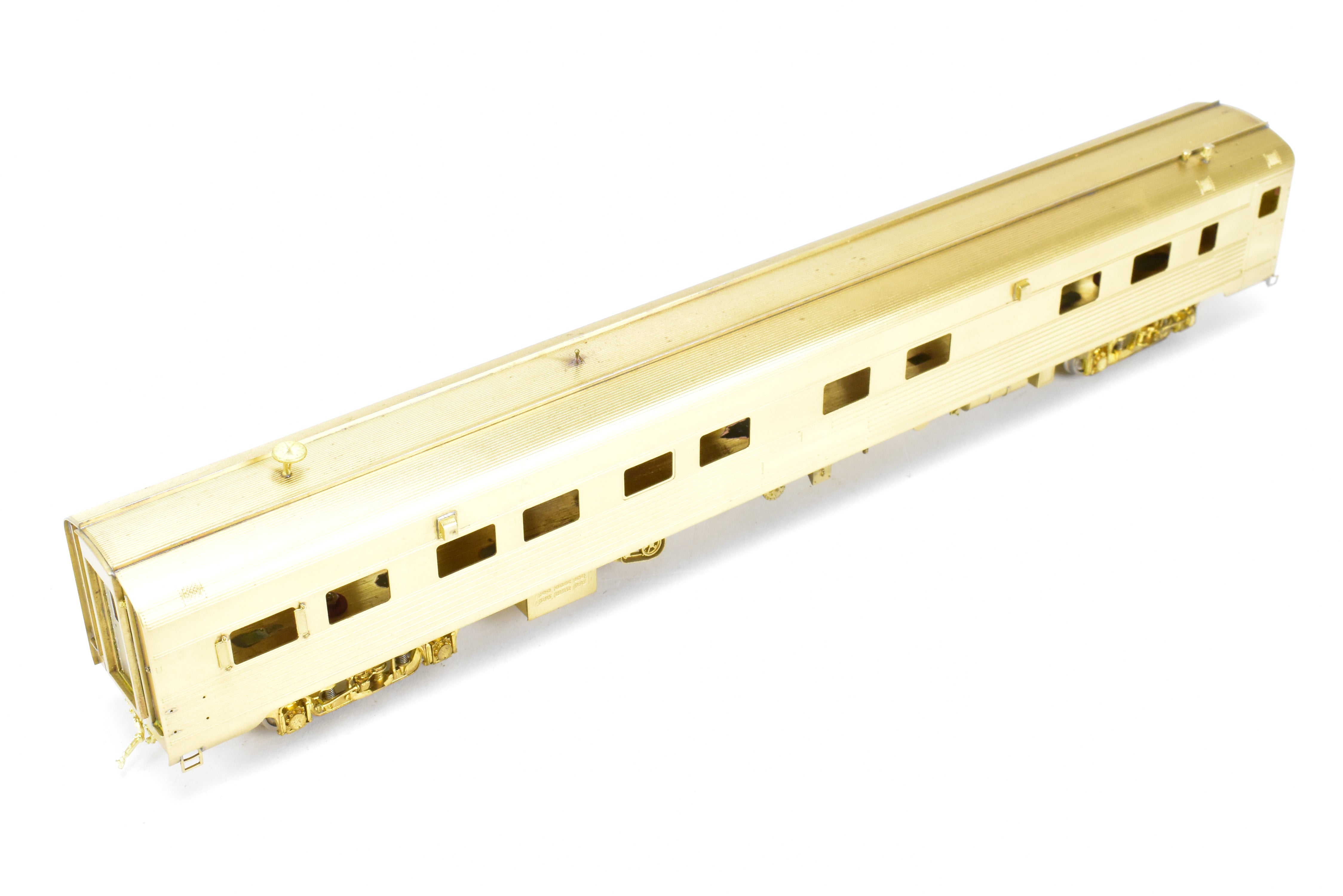 High - Quality HO Scale Brass Cascade Models Union Pacific Budd 10 RMT - 6DBR Cabarton Staff Car Model #202
