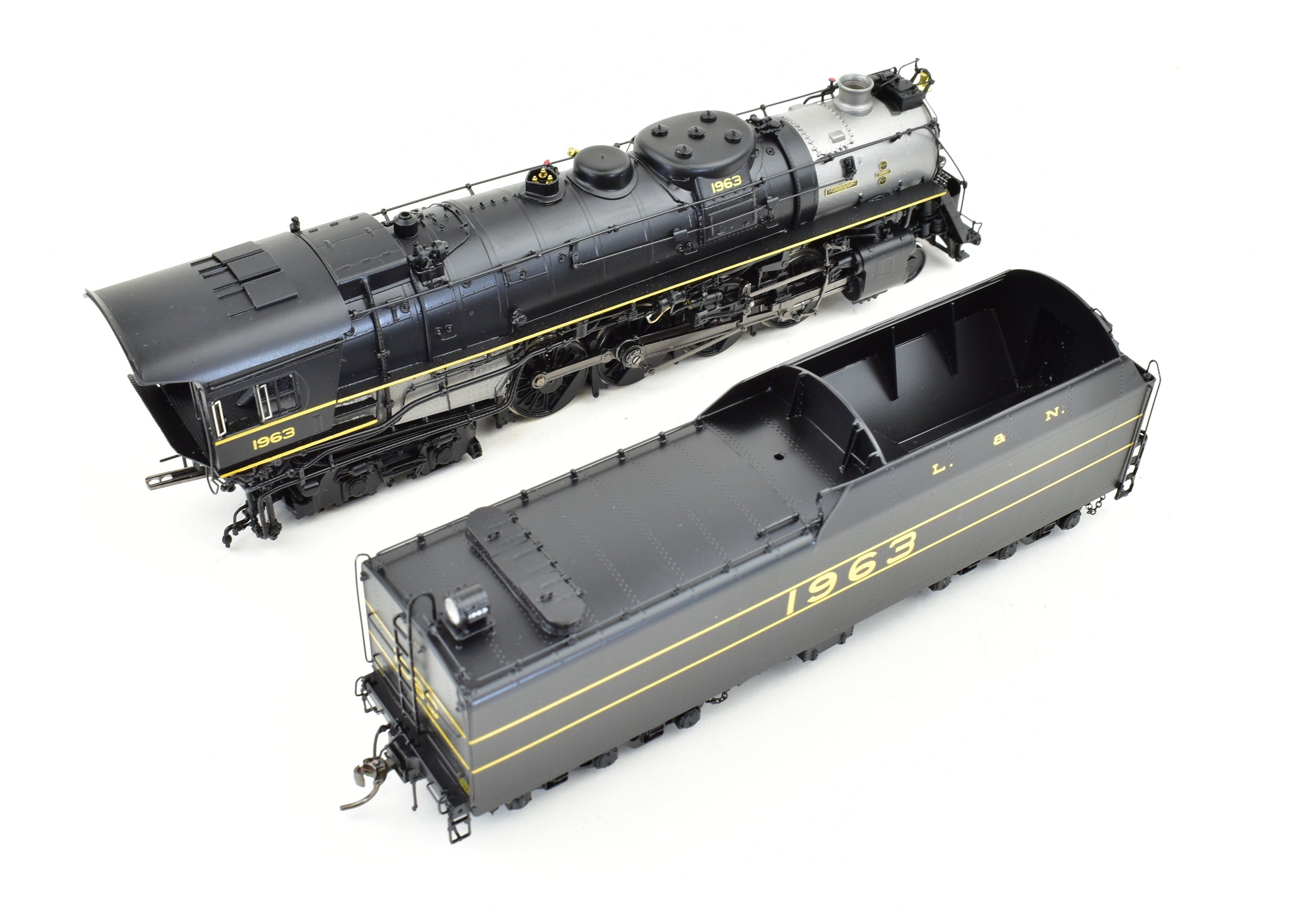 HO Scale Brass DVP Division Point Louisville & Nashville Class M-1 2-8-4 FP #1963 Locomotive