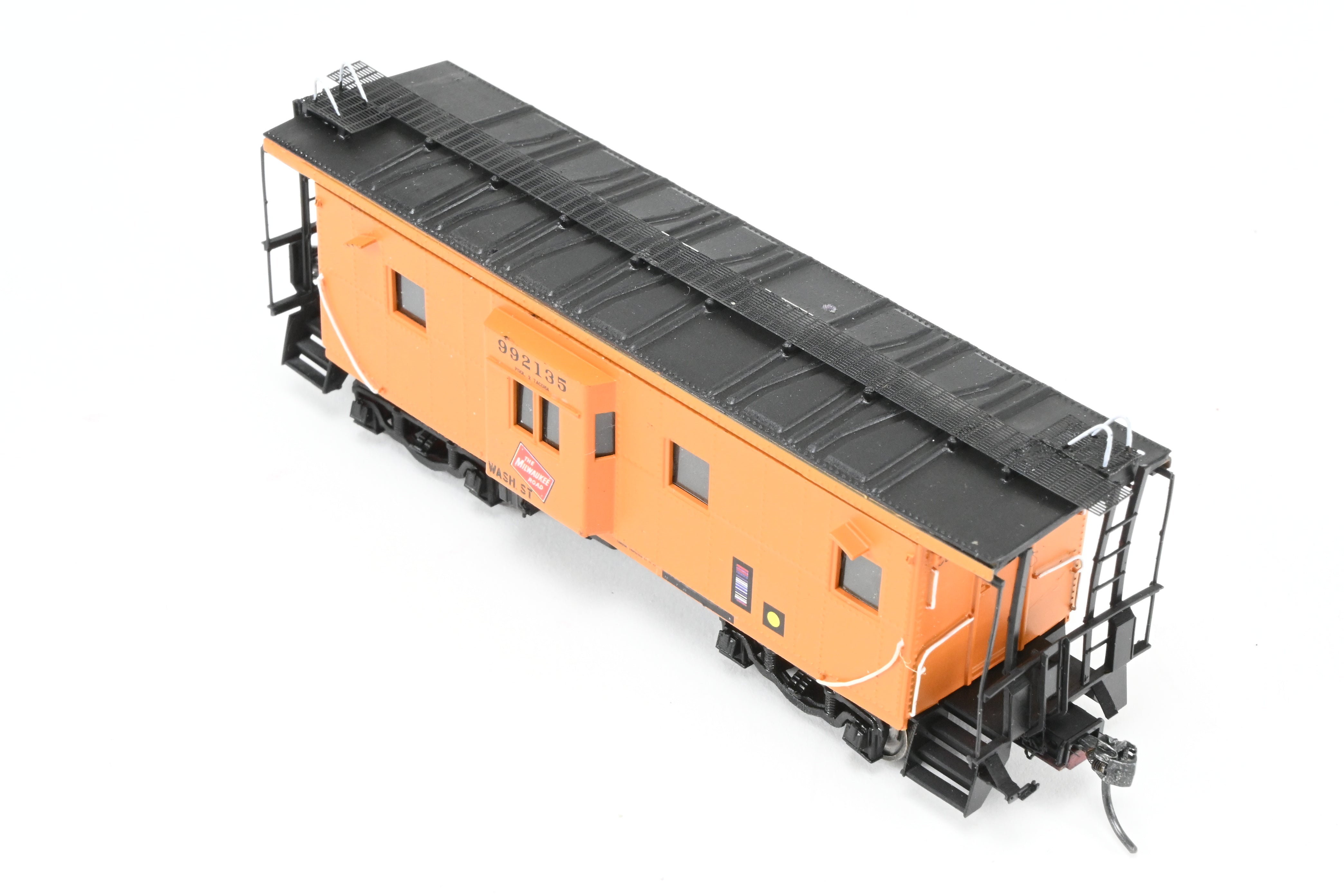 HO Scale Model Railroad - Custom Built 3D Printed Thrall Bay Window Caboose for Milwaukee Road with FP #992135 from Lines West