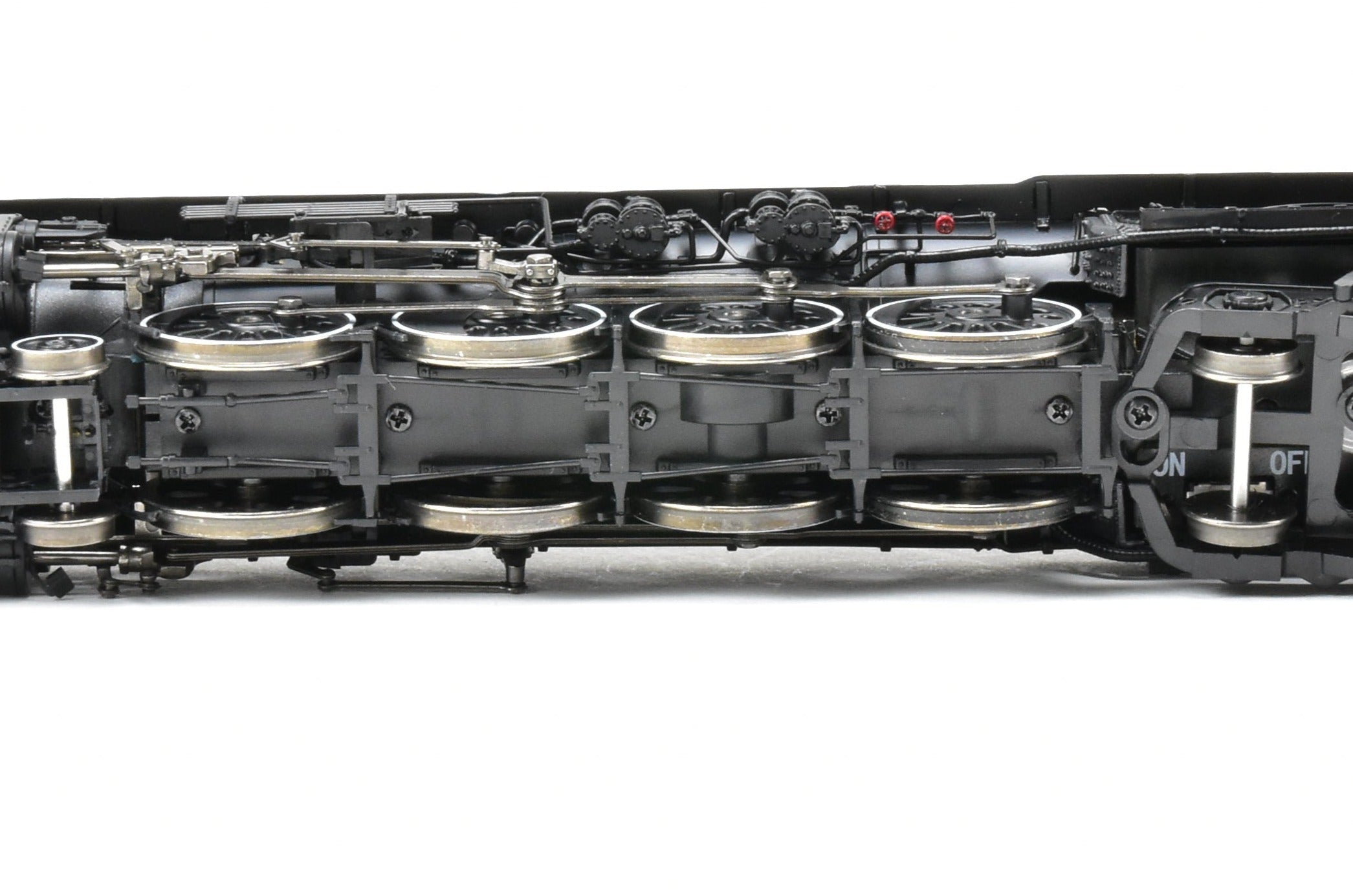 HO Scale Brass Hybrid Model Train by BLI - Broadway Limited Imports, NP - Northern Pacific A - 3 4 - 8 - 4 FP #2666 with Smoke and Paragon 4 Sound for Both DC and DCC Layouts