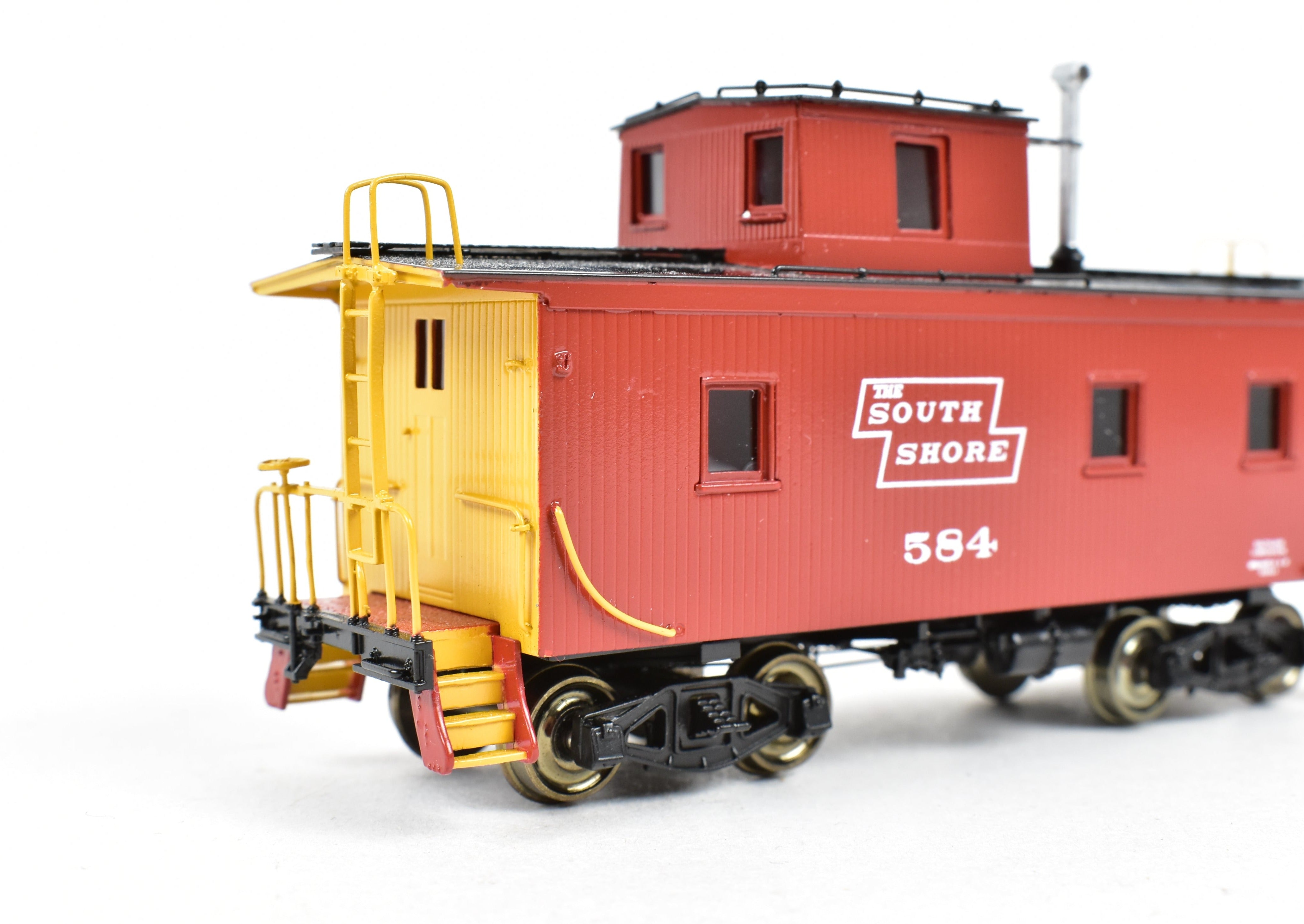 HO Scale Brass Duluth South Shore & Atlantic Shorty Wood Sheath Caboose FP No. 584 Model by Overland Models, Inc. (OMI)