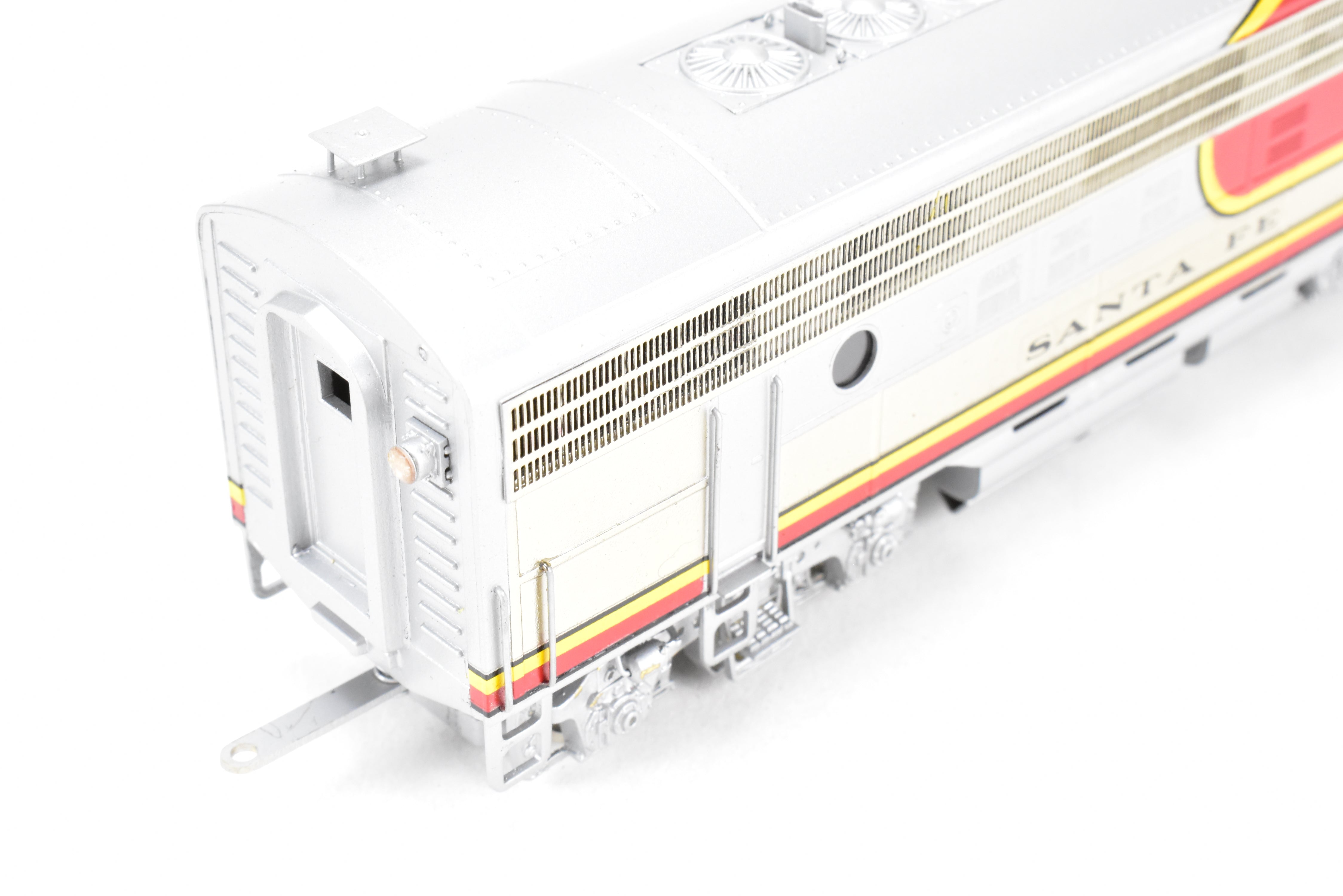 HO Brass Oriental Limited ATSF Santa Fe EMD F3A 1500 HP Phase IV Warbonnet #337 Pro-Painted