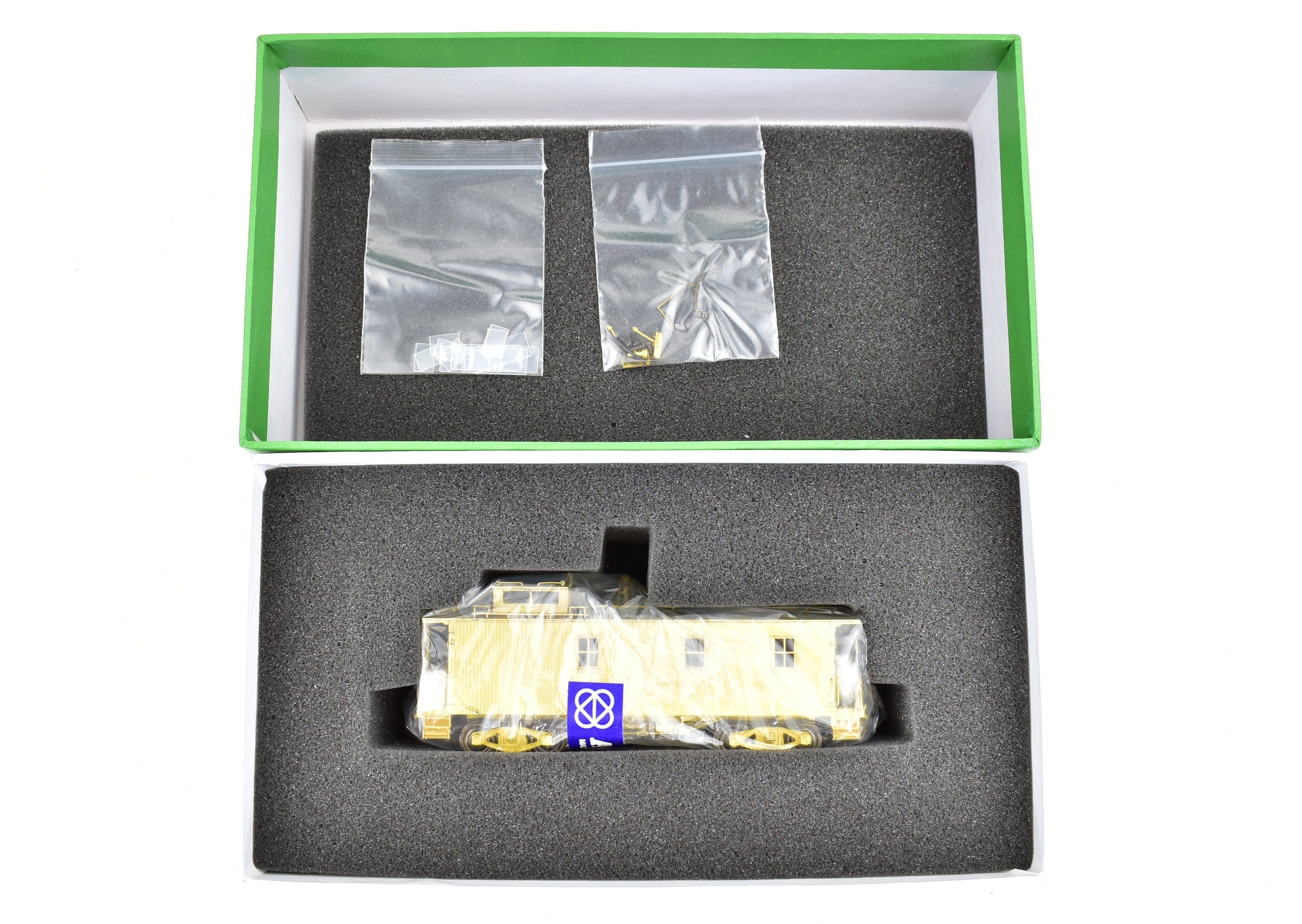 HO Scale Brass OMI - Overland Models, Inc. Pittsburgh & Lake Erie NYC Wood Caboose Model with Spare Parts