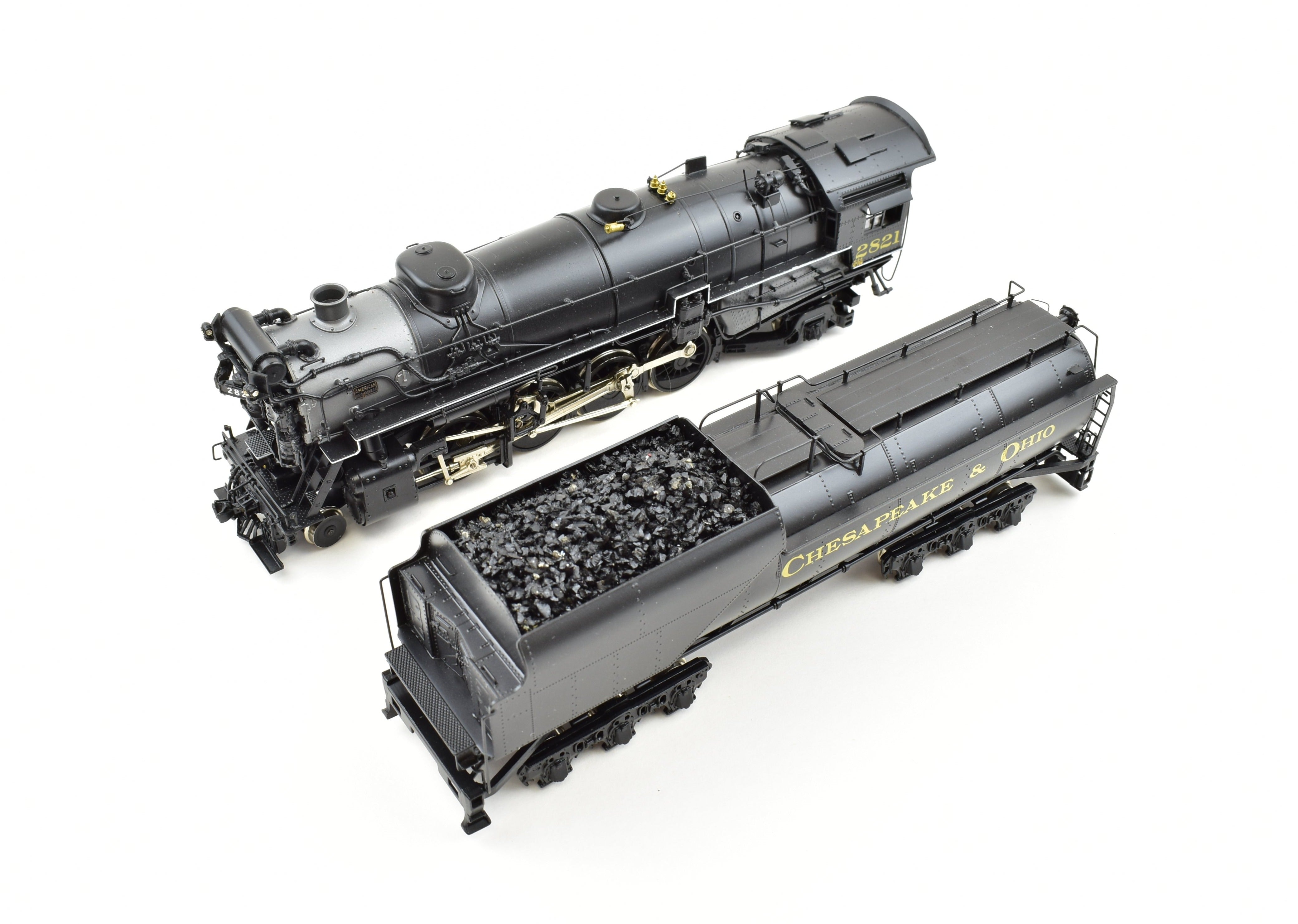 Highly Detailed HO Scale Brass Pacific Fast Mail Model - United C&O Chesapeake & Ohio 2-8-2 K-3 Mikado Crown Model with Pro-Paint #2821 from 1978