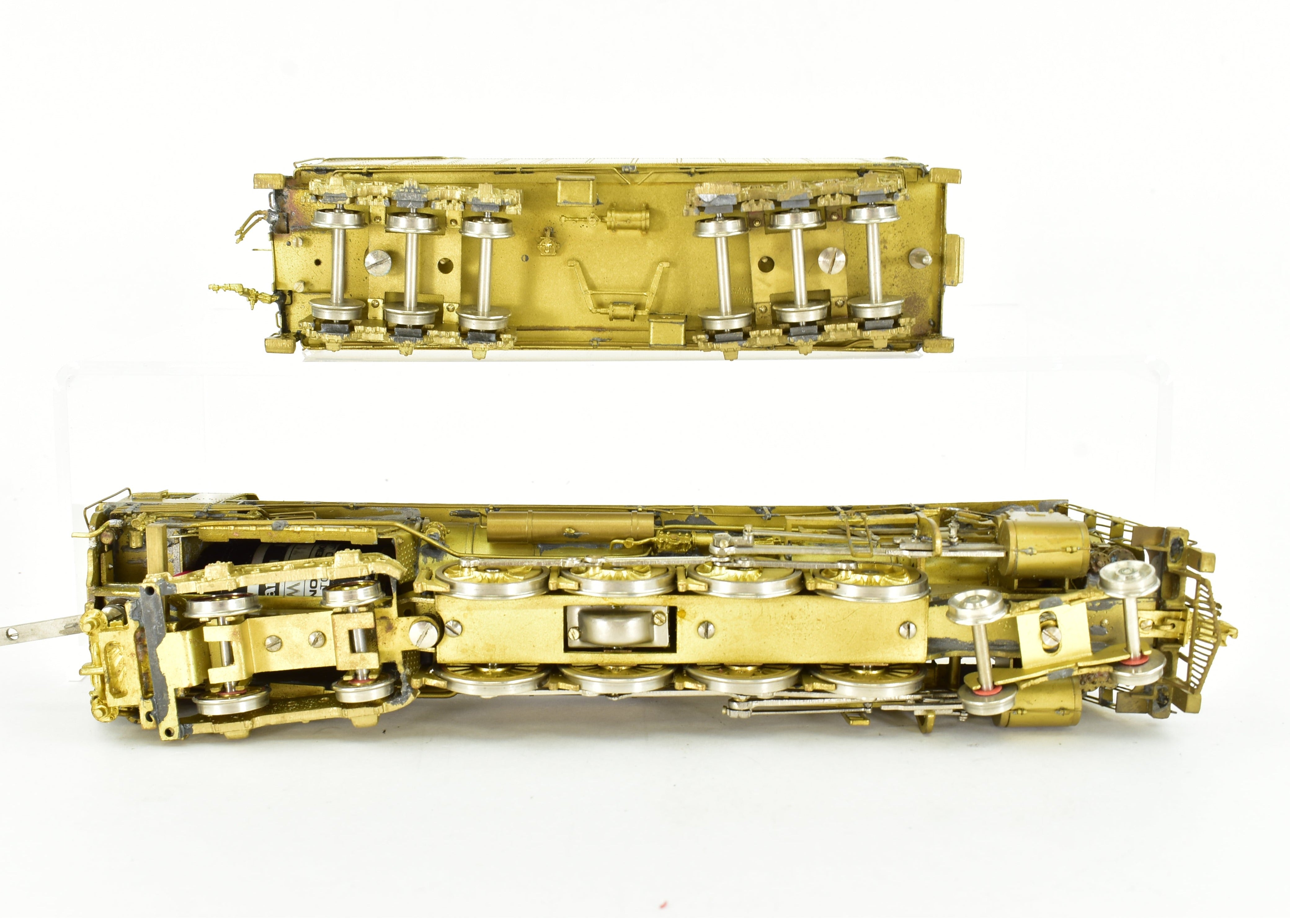 High - Quality HO Scale Brass Model Train Key Imports Classic NP - Northern Pacific Class A - 1 4 - 8 - 4 Steam Locomotive No. 2626
