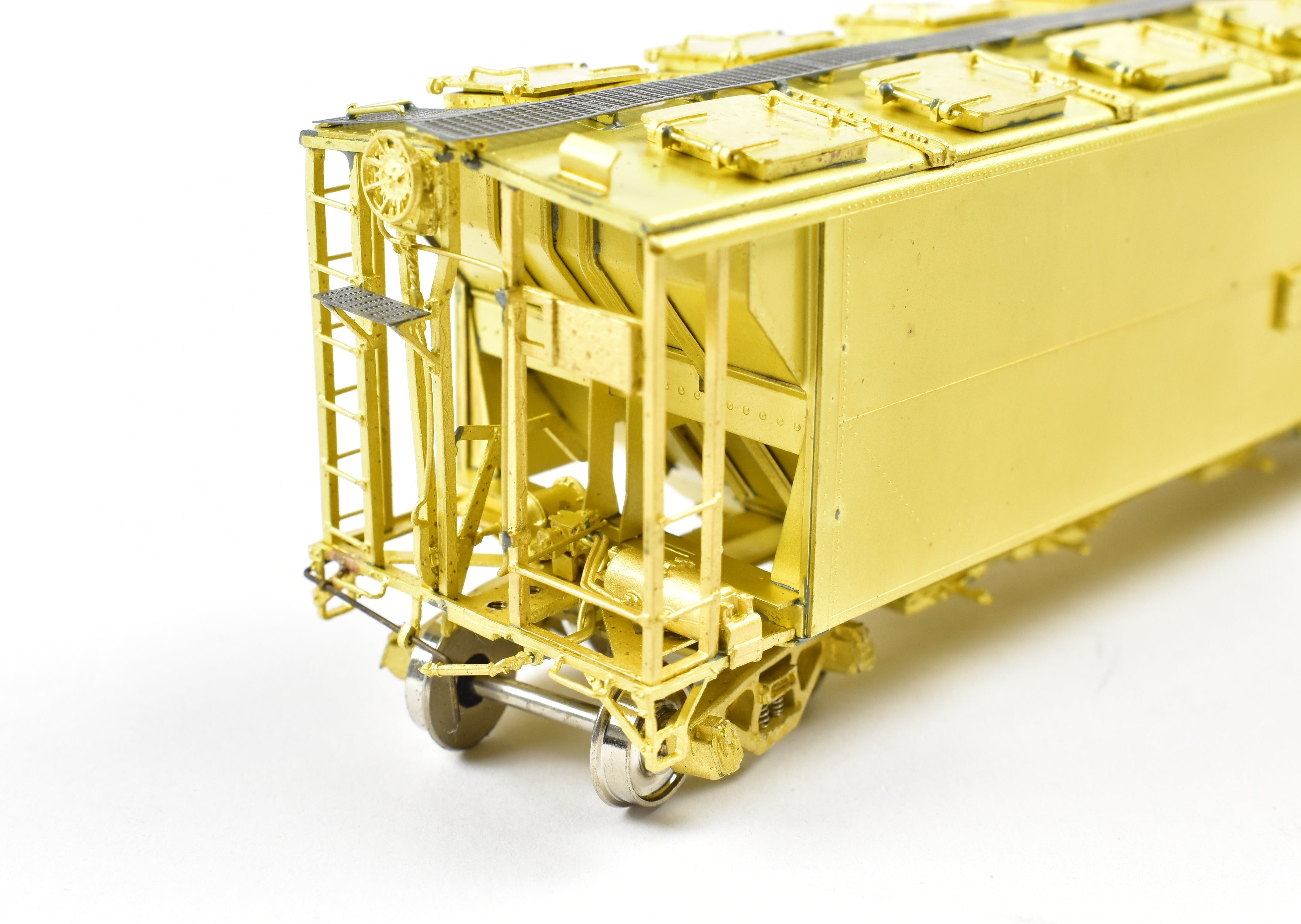 OMI HO Brass CNR Canadian National Railway 12-Hatch Slab Side Covered Hopper