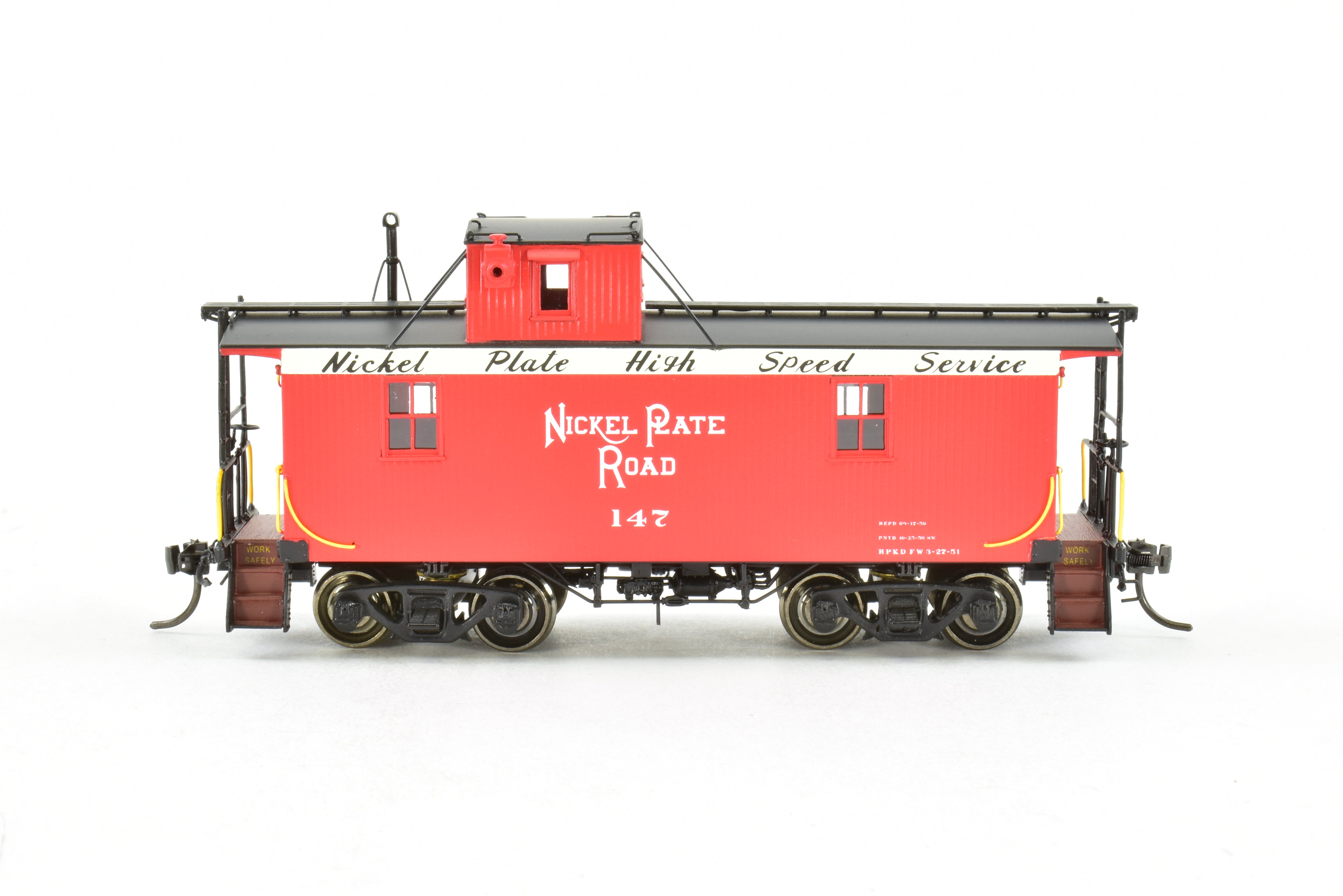 HO Brass DVP - 26' Wood Caboose, Nickel Plate Road Offset Cupola, No. 147