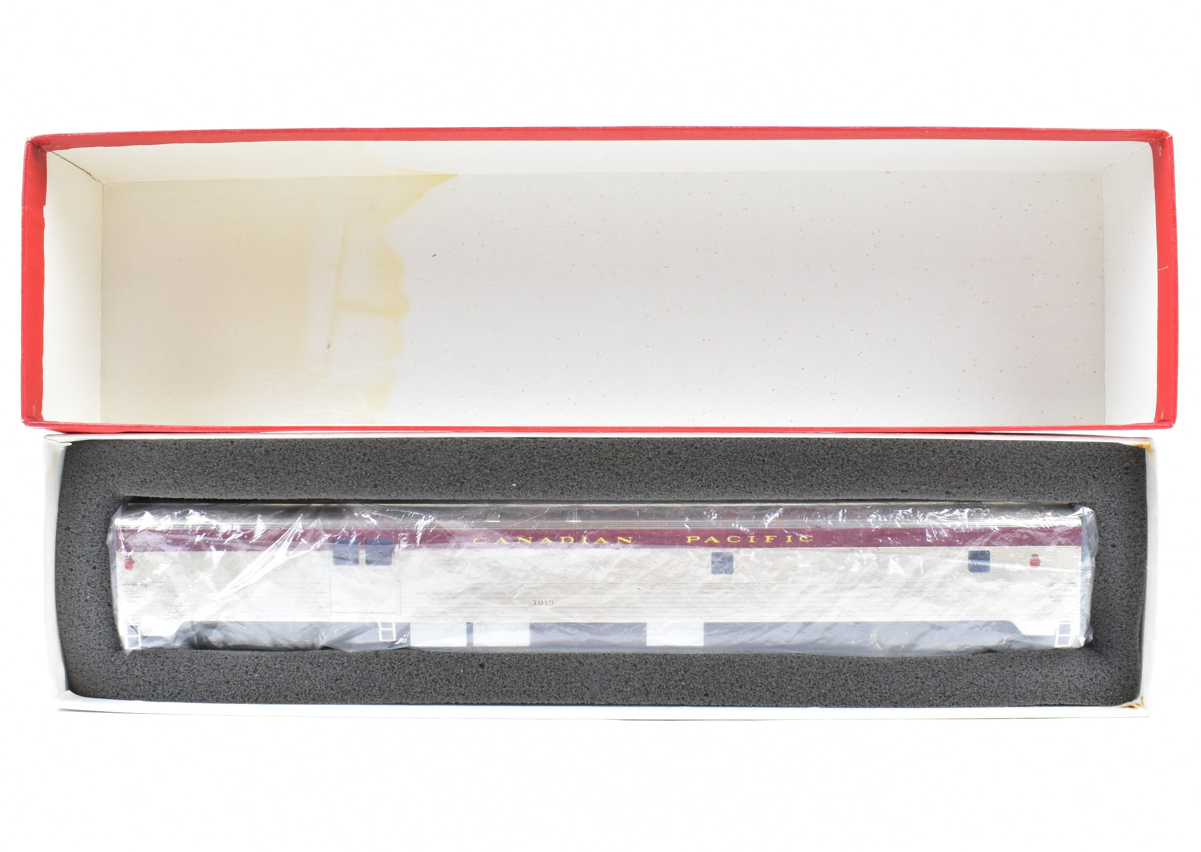 HO Scale Brass Model of Canadian Pacific Railroad #610 Lightweight Baggage Dormitory Custom Finished by S. Soho & Co.