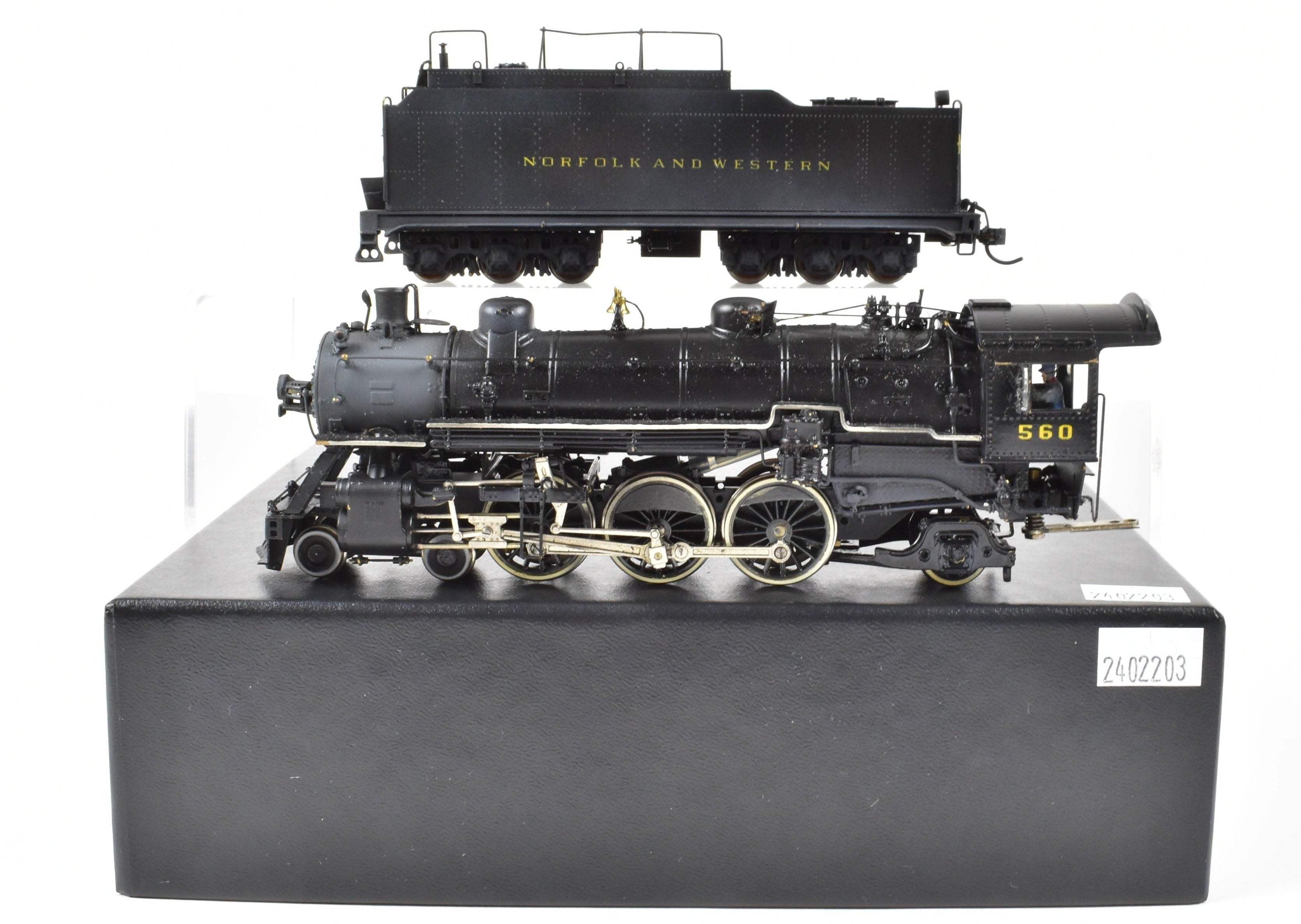 HO Scale Brass Hallmark Models MKT - Missouri Kansas Texas 4-6-2 C/P Pacific Model Train with N&W - Norfolk & Western Decals #560 in ReBoxx Packaging