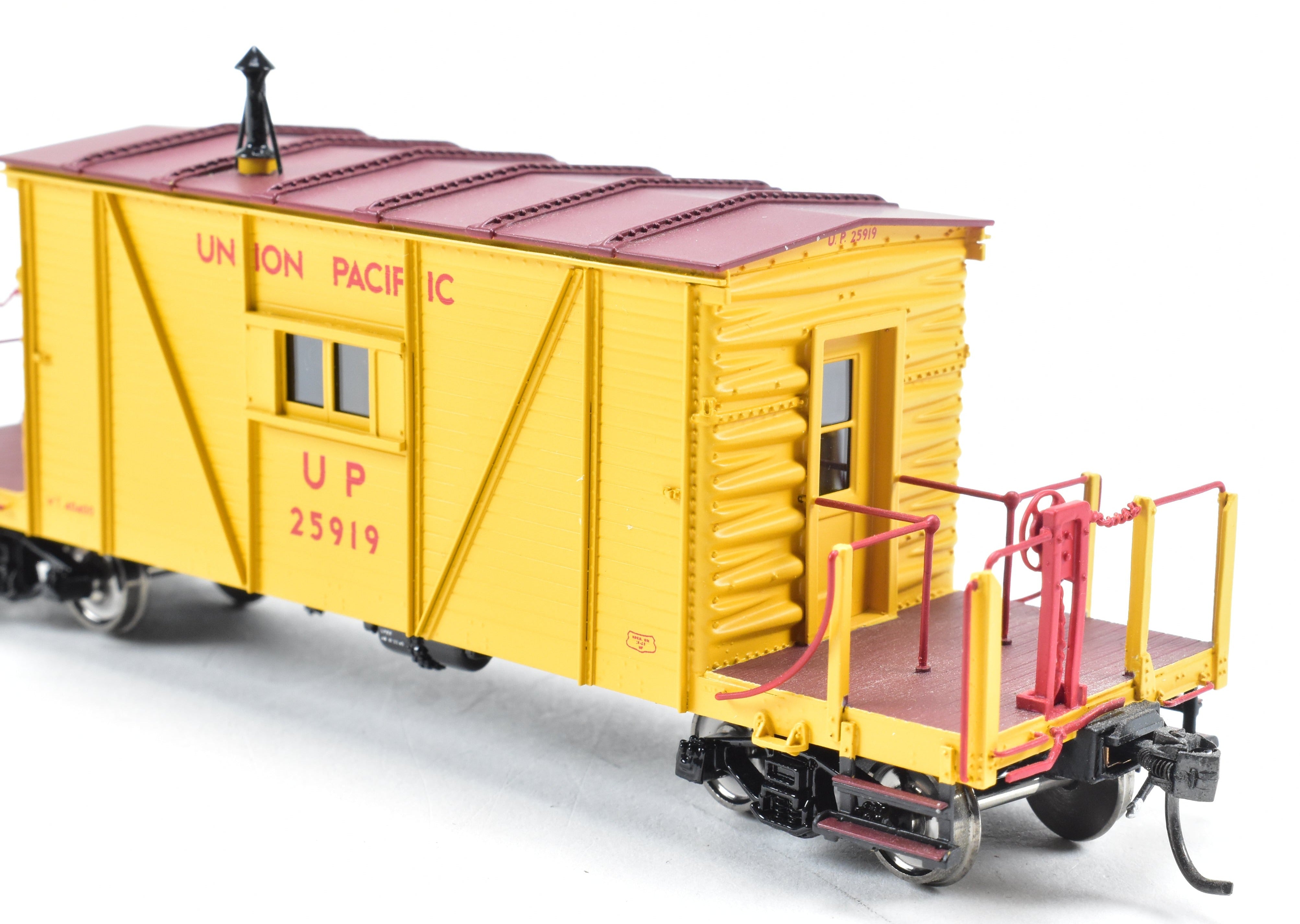 HO Scale Brass Union Pacific Wood Transfer Caboose F/P No. 25919 by OMI