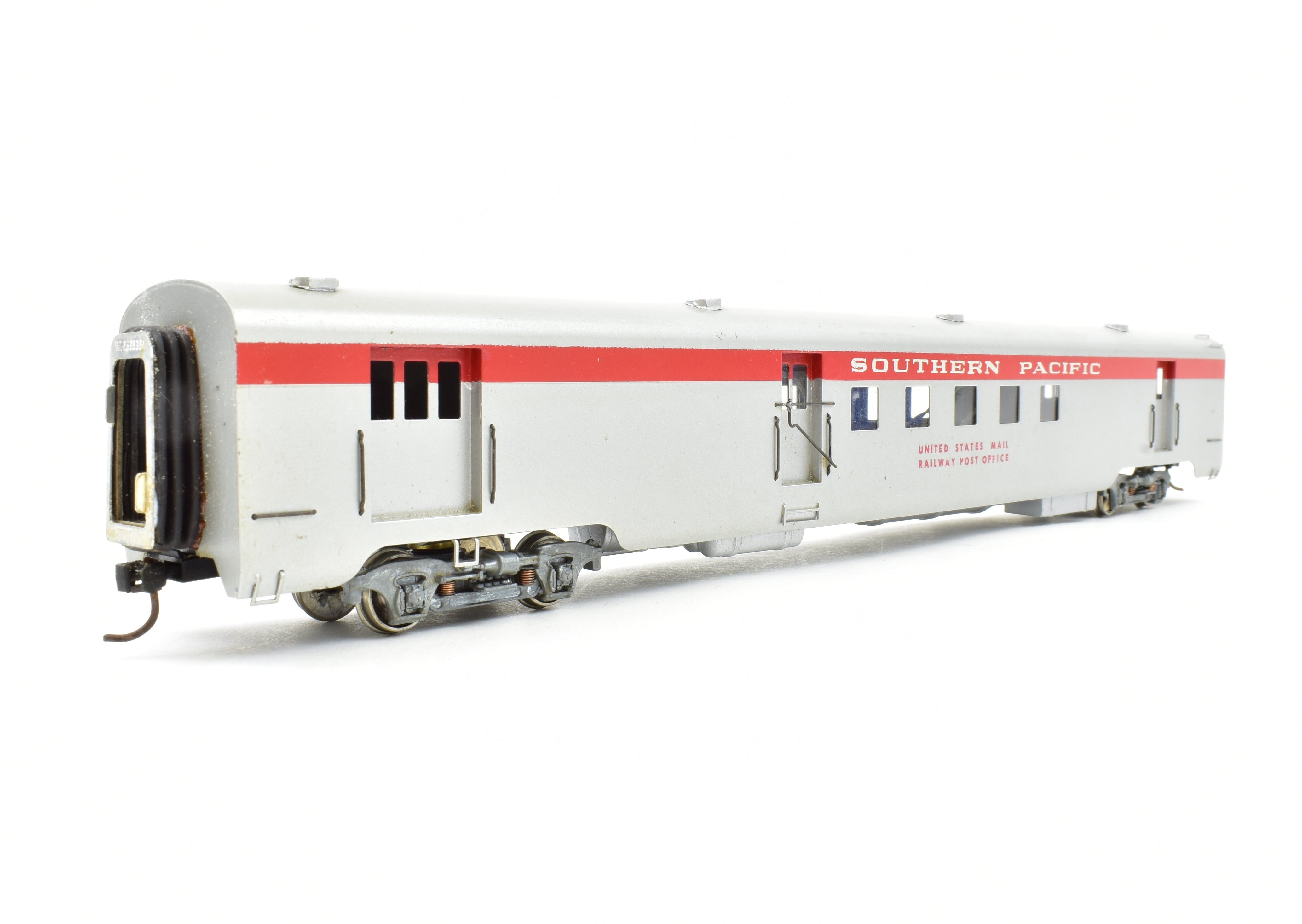 HO Scale Brass Balboa SP - Southern Pacific Postal Baggage RPO Model Train Car with Factory Painted Aluminum Finish
