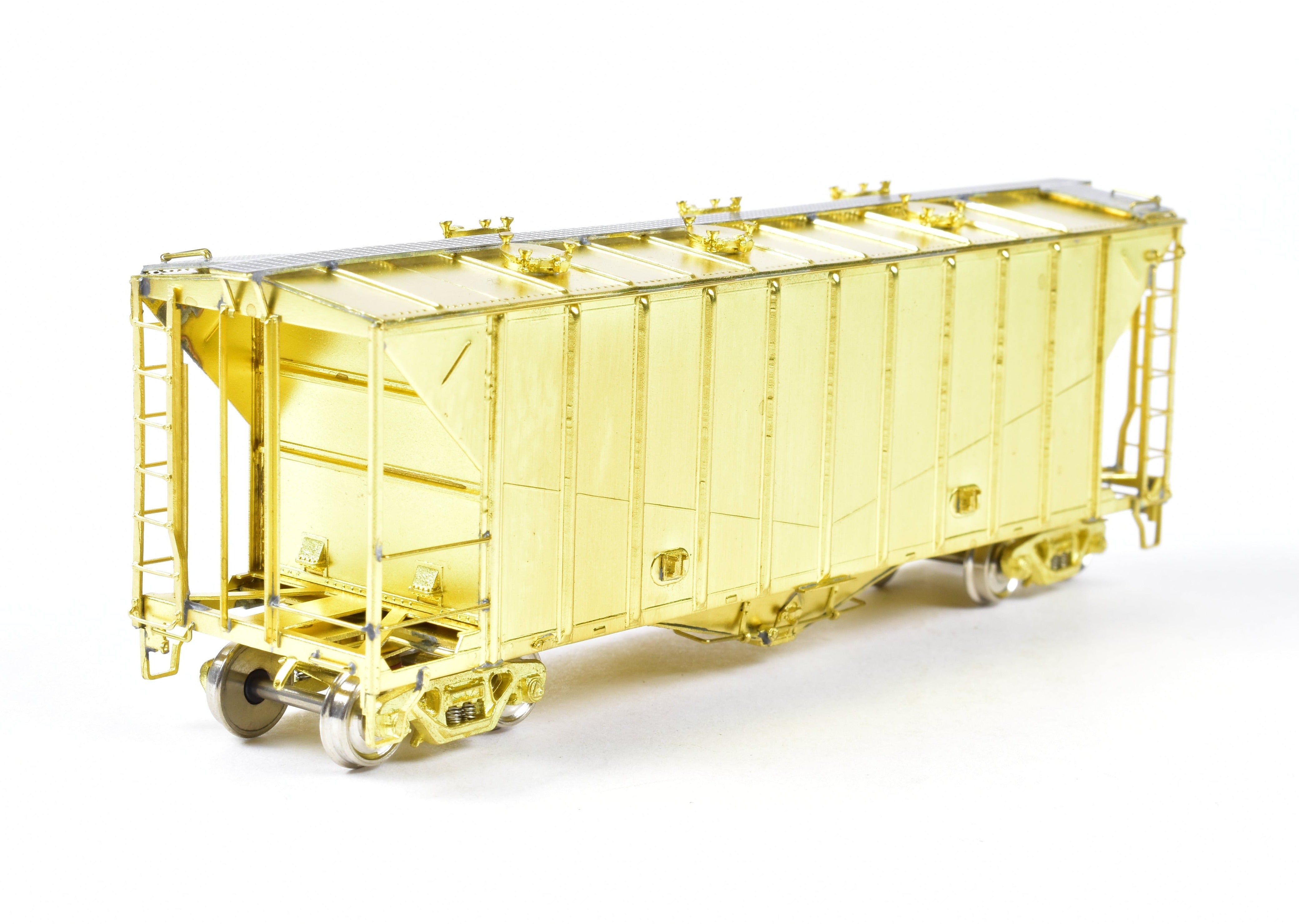 1965 HO Brass Airslide Covered Hopper by OMI w/ Tri - Angular Gussets