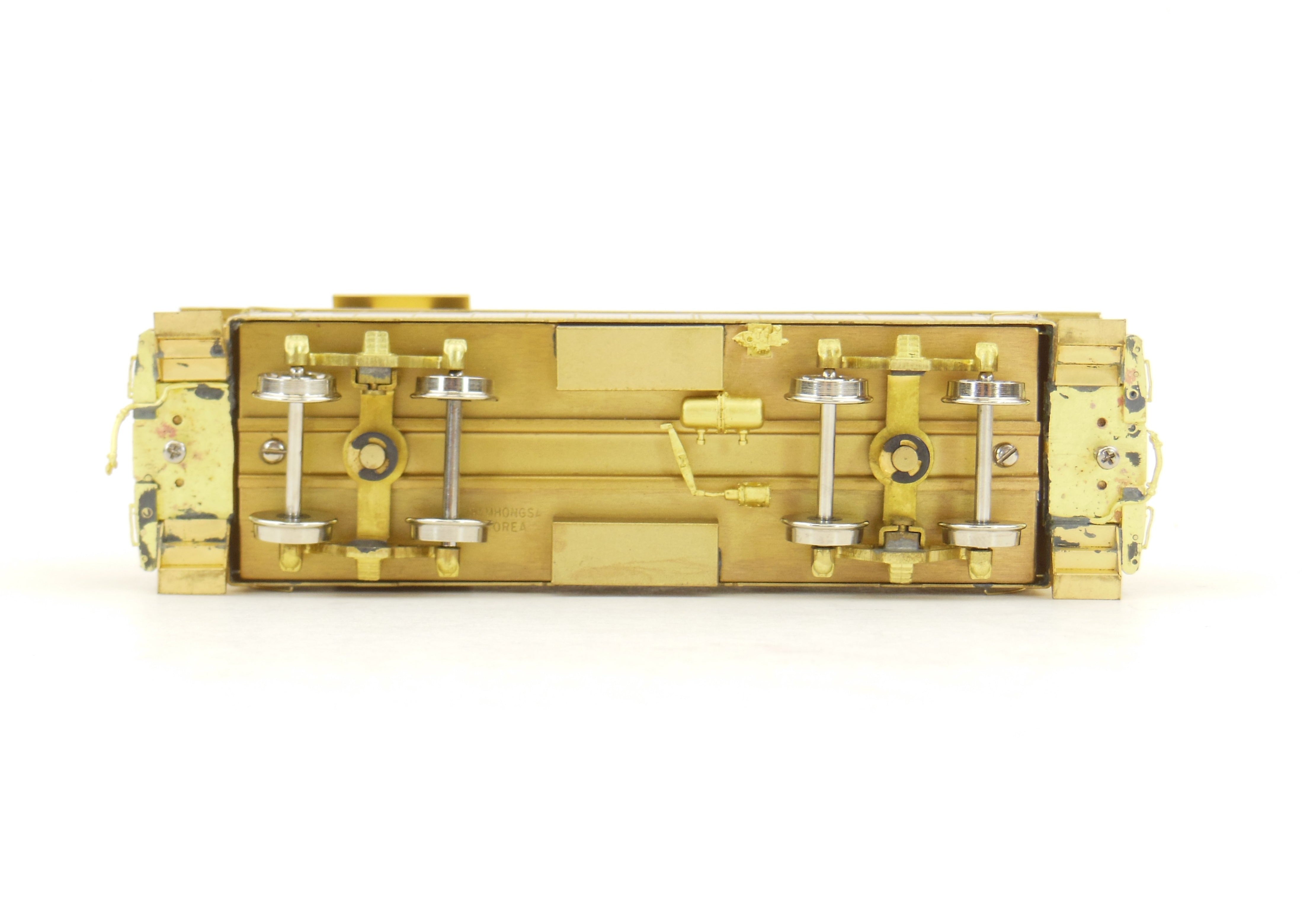 HO Brass Oriental Limited ATSF Santa Fe Classic Round Roof Caboose