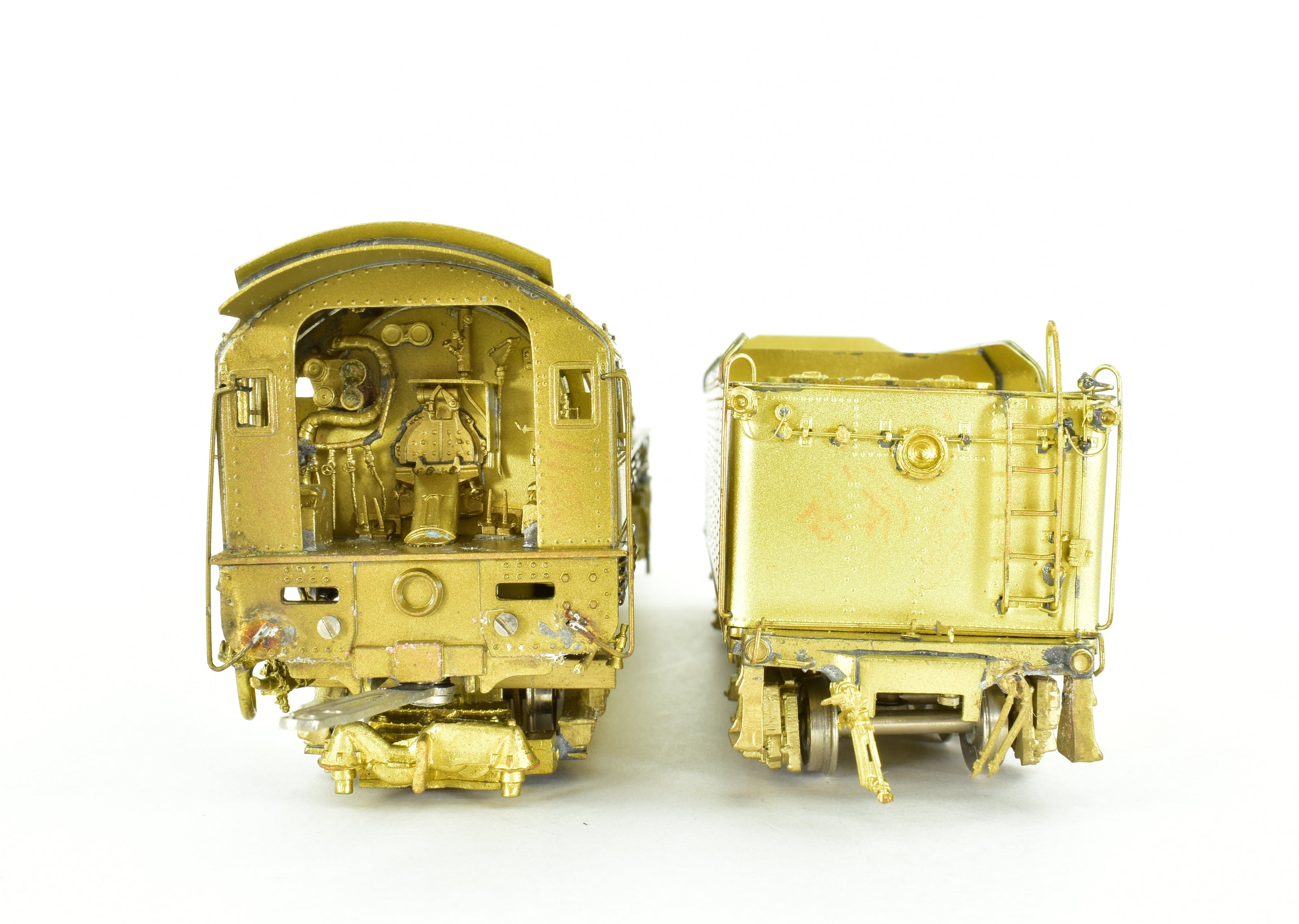 High - Quality HO Scale Brass Model Train Key Imports Classic NP - Northern Pacific Class A - 1 4 - 8 - 4 Steam Locomotive No. 2626