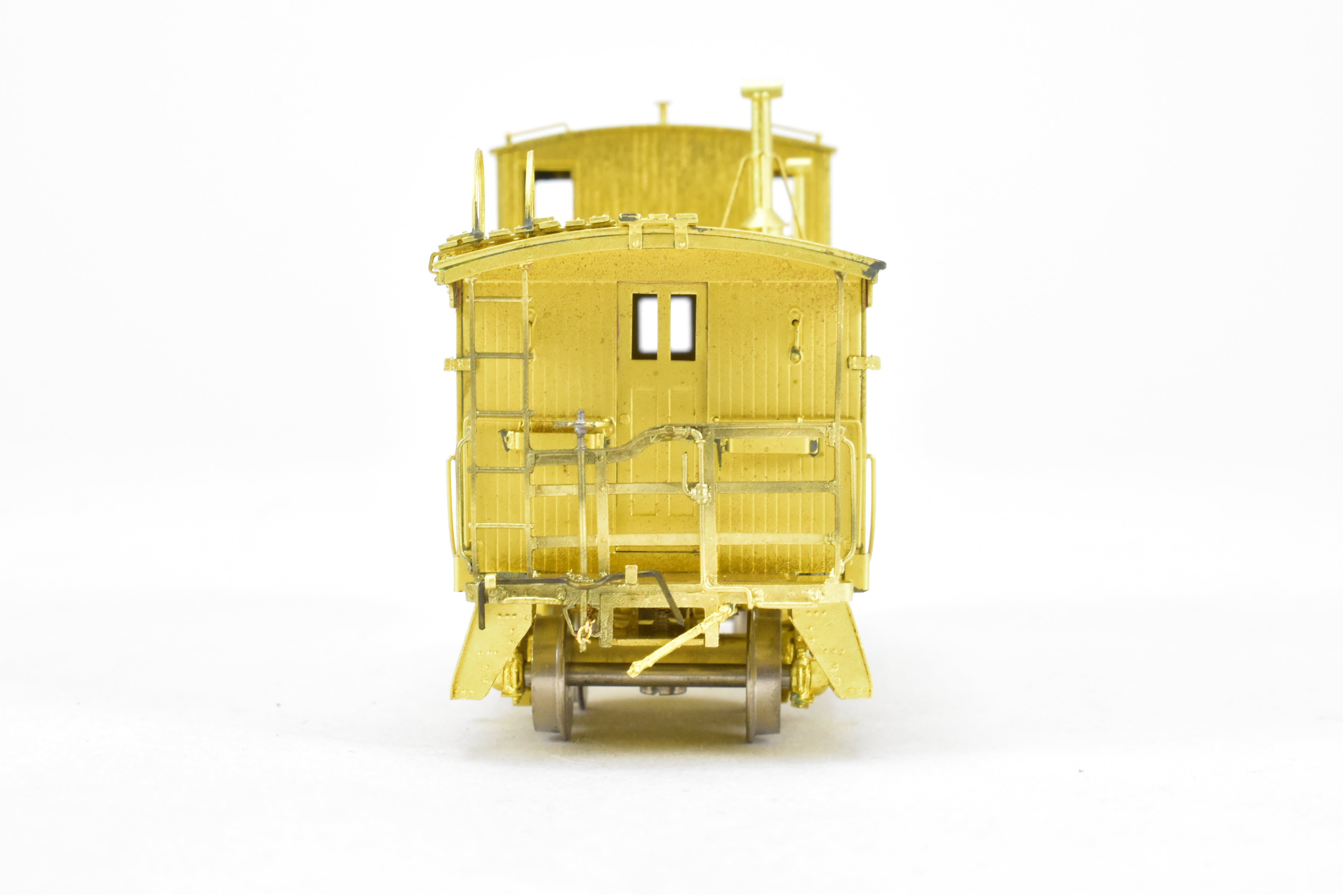 HO Scale Brass Model W&R Enterprises Northern Pacific 24-Foot Wood Caboose #1700 Series from the Steam Era