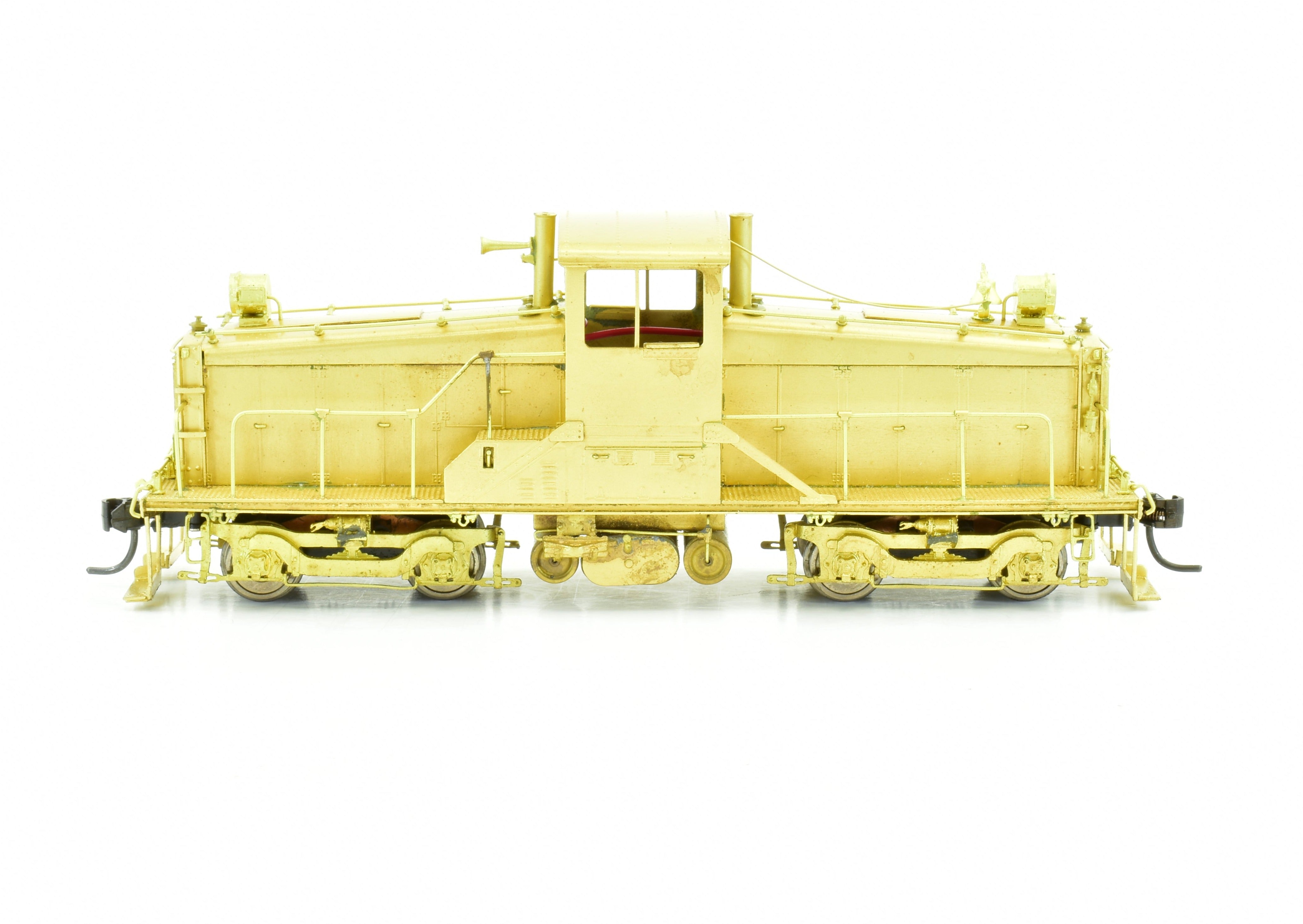 HO Scale Brass Oriental Limited CB&Q - Burlington Route Midwest Locomotive Works 65 - Ton Center - Cab Diesel Switcher Model Train