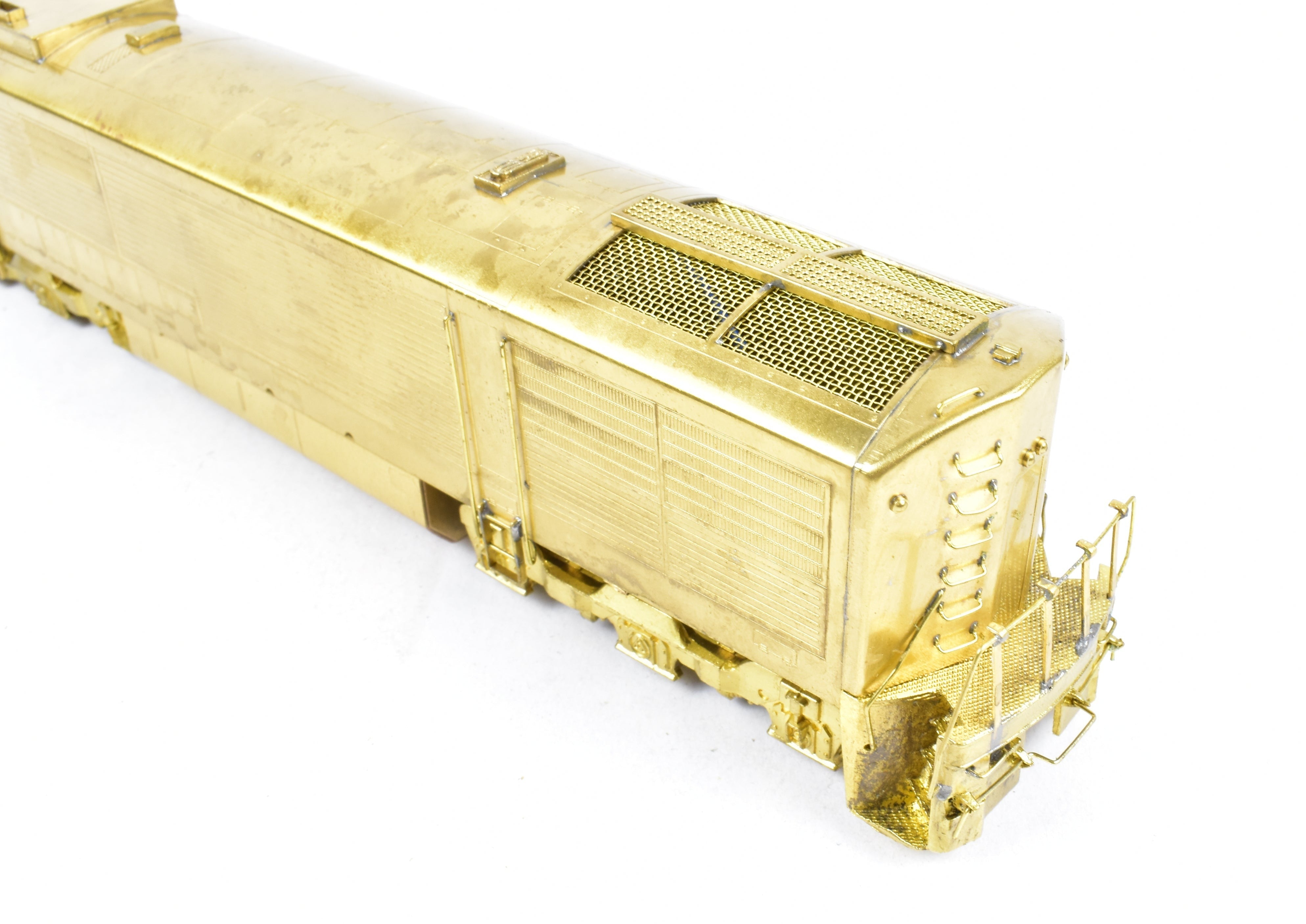 HO Scale Brass Hallmark Models ATSF - Santa Fe GE U30CG Cowl-Style Passenger Diesel Locomotive Model with New NWSL Gears