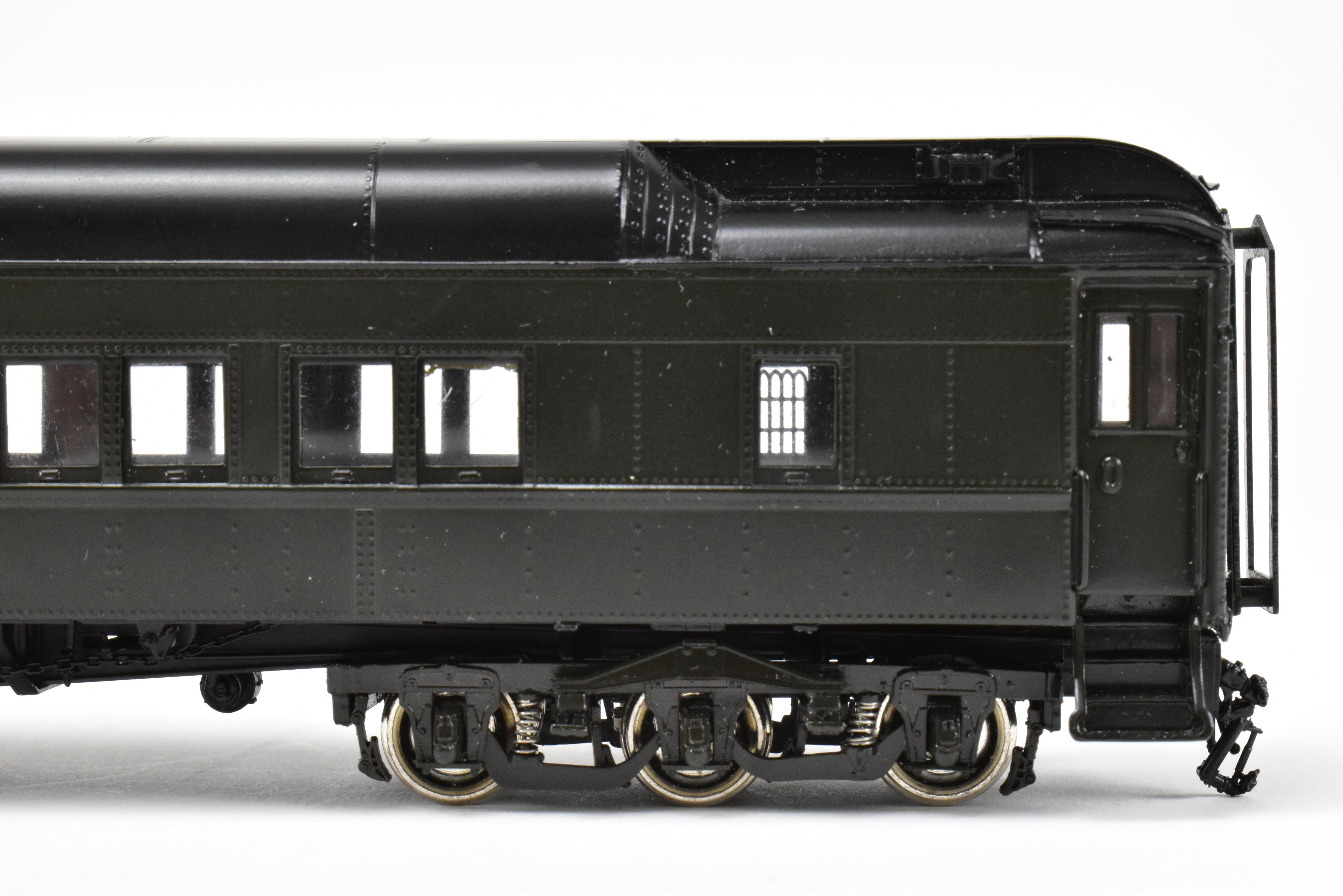 HO Scale Brass Precision Scale Co. (PSC) Pullman 80-Foot Sleeper Heavyweight 16-Section Tourist Car Plan 2412 with Factory-Painted Air