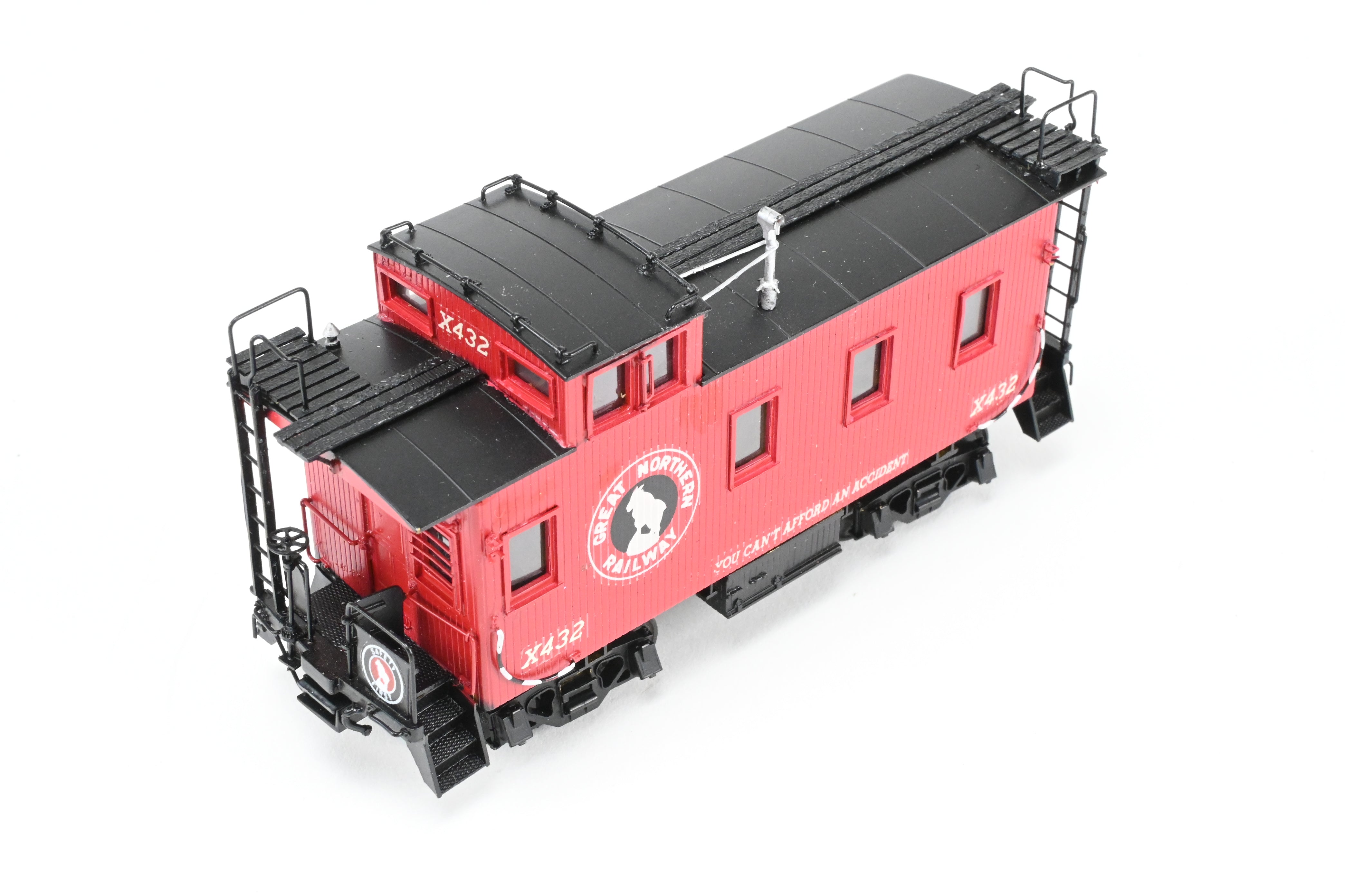 HO Scale Brass Model of Great Northern Wood Caboose X337/X432 with Standard Window - Collector's Edition FP #X432 from Beaver Creek Model Co.