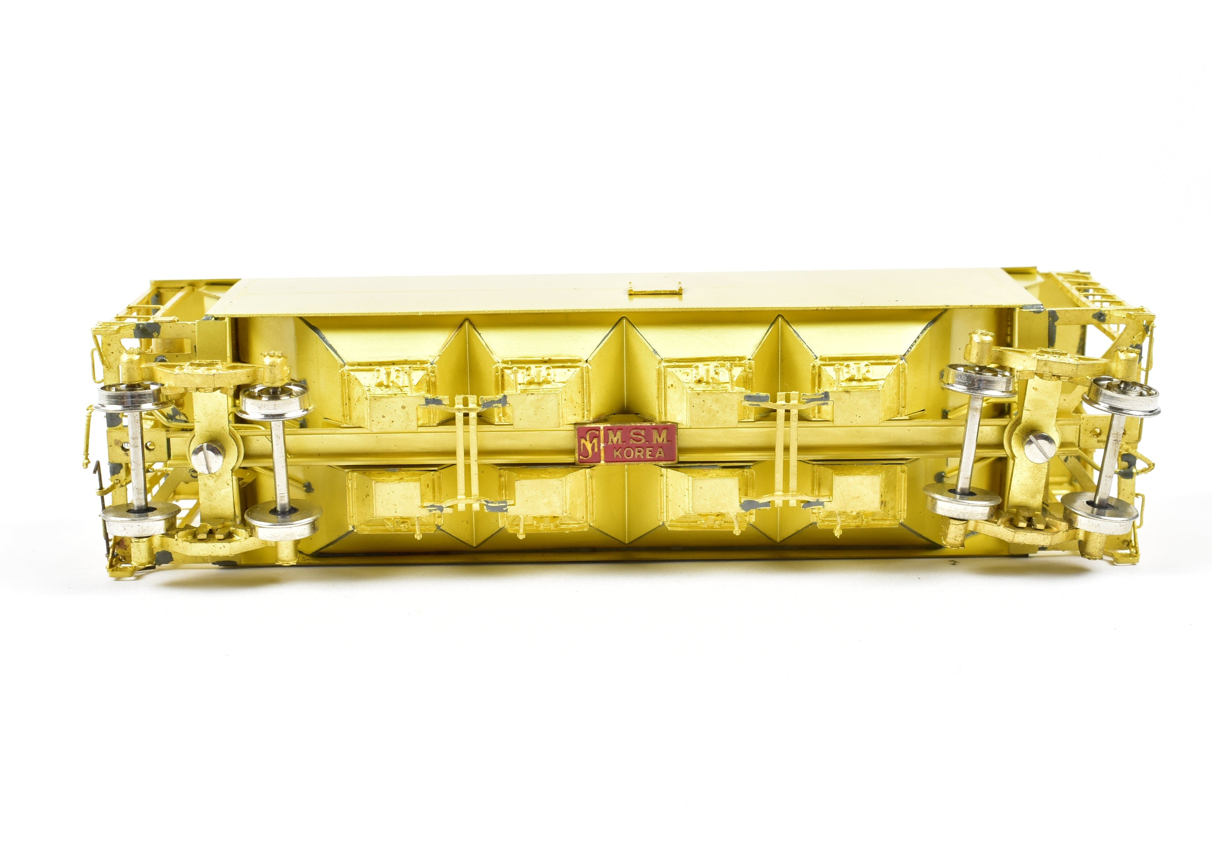 OMI HO Brass CNR Canadian National Railway 12-Hatch Slab Side Covered Hopper