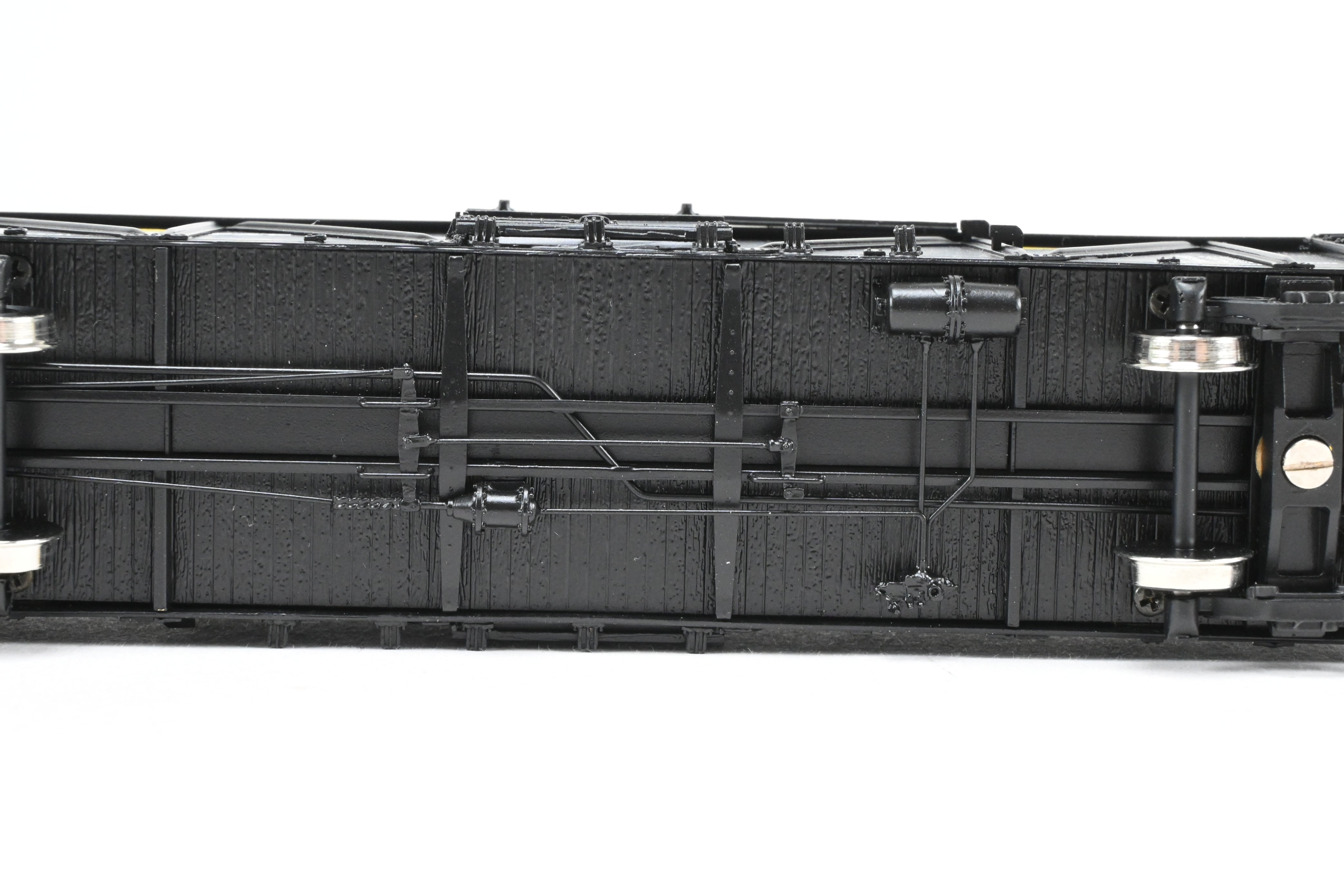 HO Scale Brass Box Car - Challenger Imports SP - Southern Pacific Class B - 50 - 15 Outside Braced Steel Sheathed Box Car with Murphy Radial Roof, Factory Painted for Overnight Service #14721