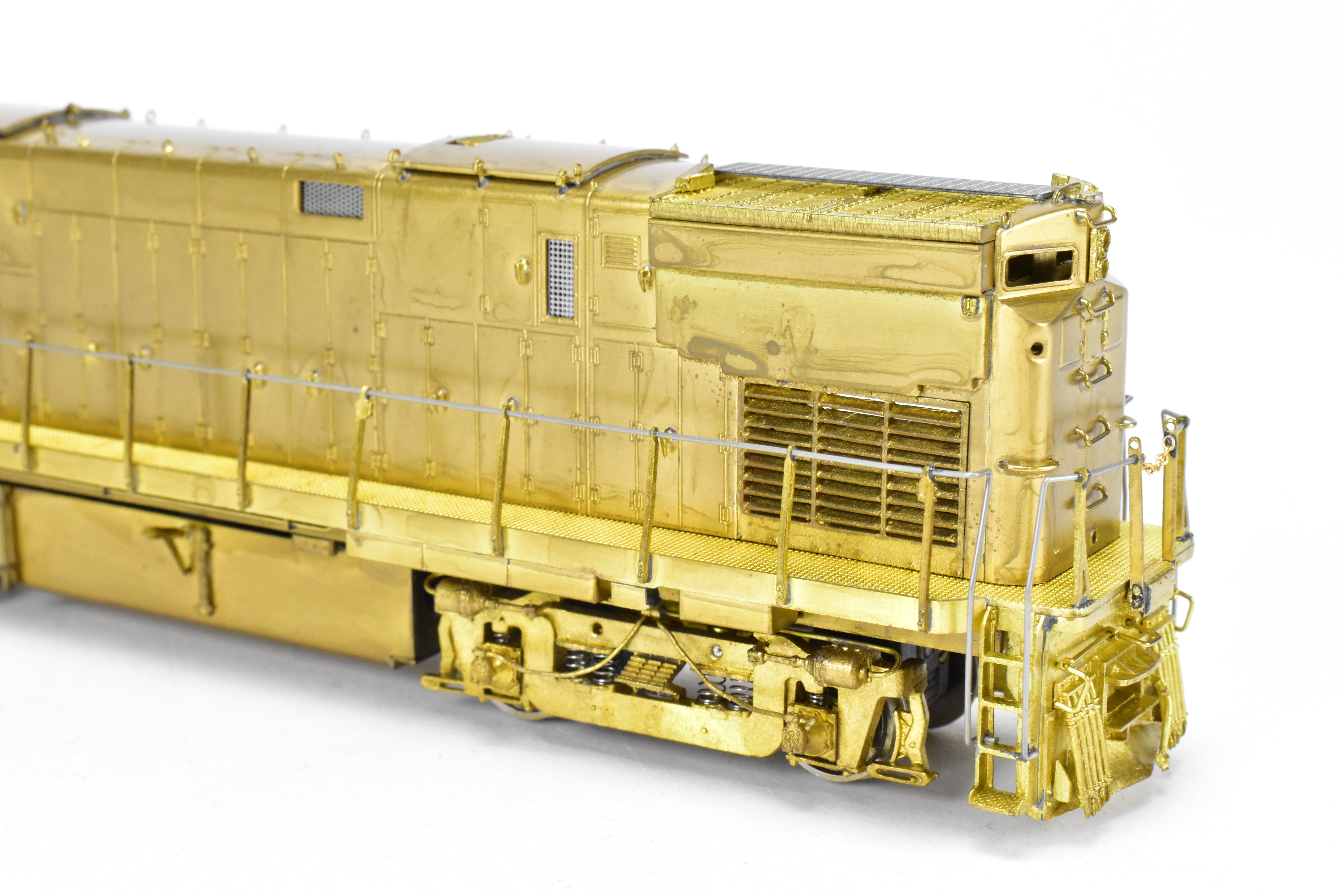HO Scale Brass Model Train - Overland Models Inc. (OMI) New Haven ALCO C425 Phase II Replica