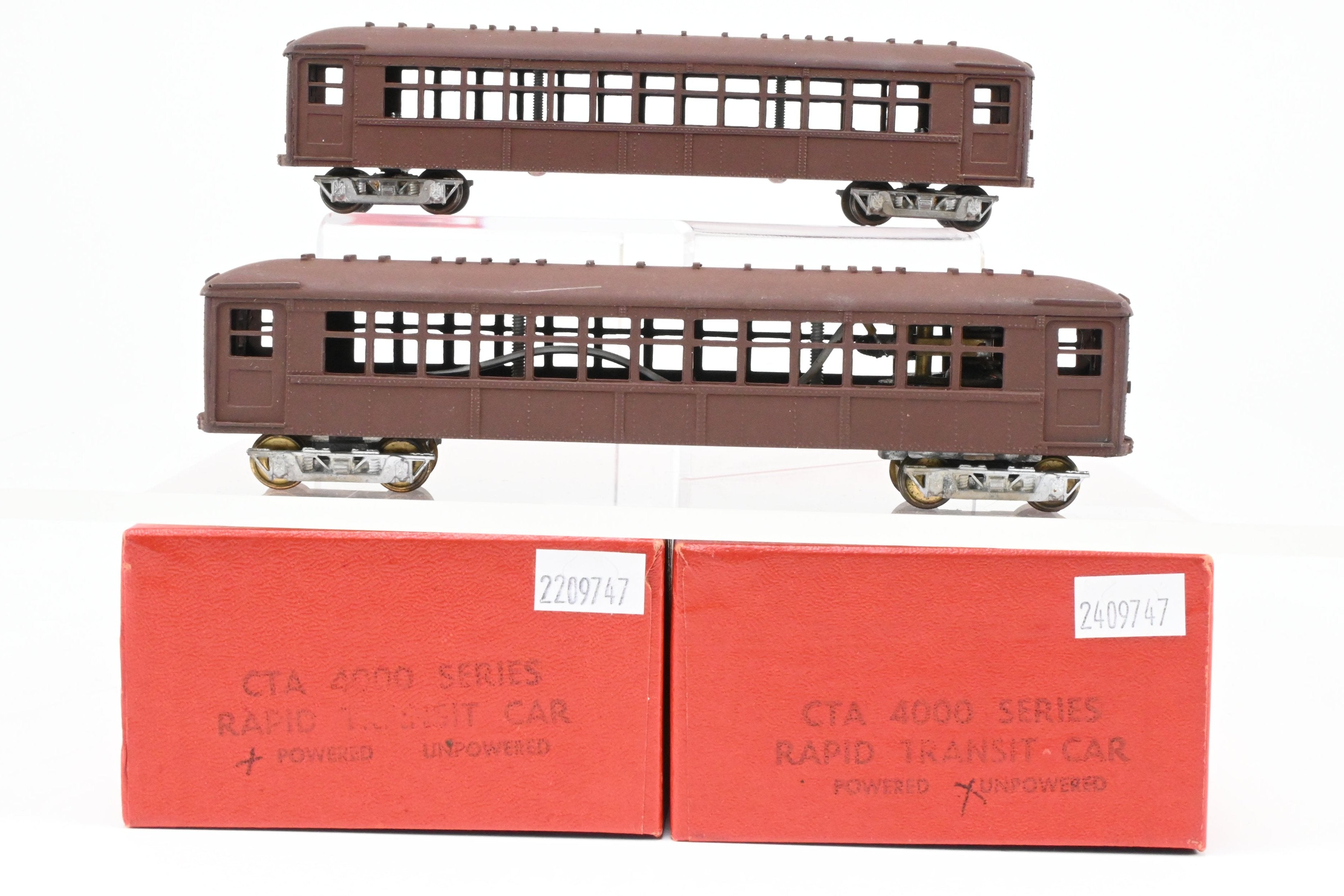 HO Scale Die - Cast Model Train Set by MTS Imports Representing Chicago Transit Authority 4000 Series 2 - Car Set