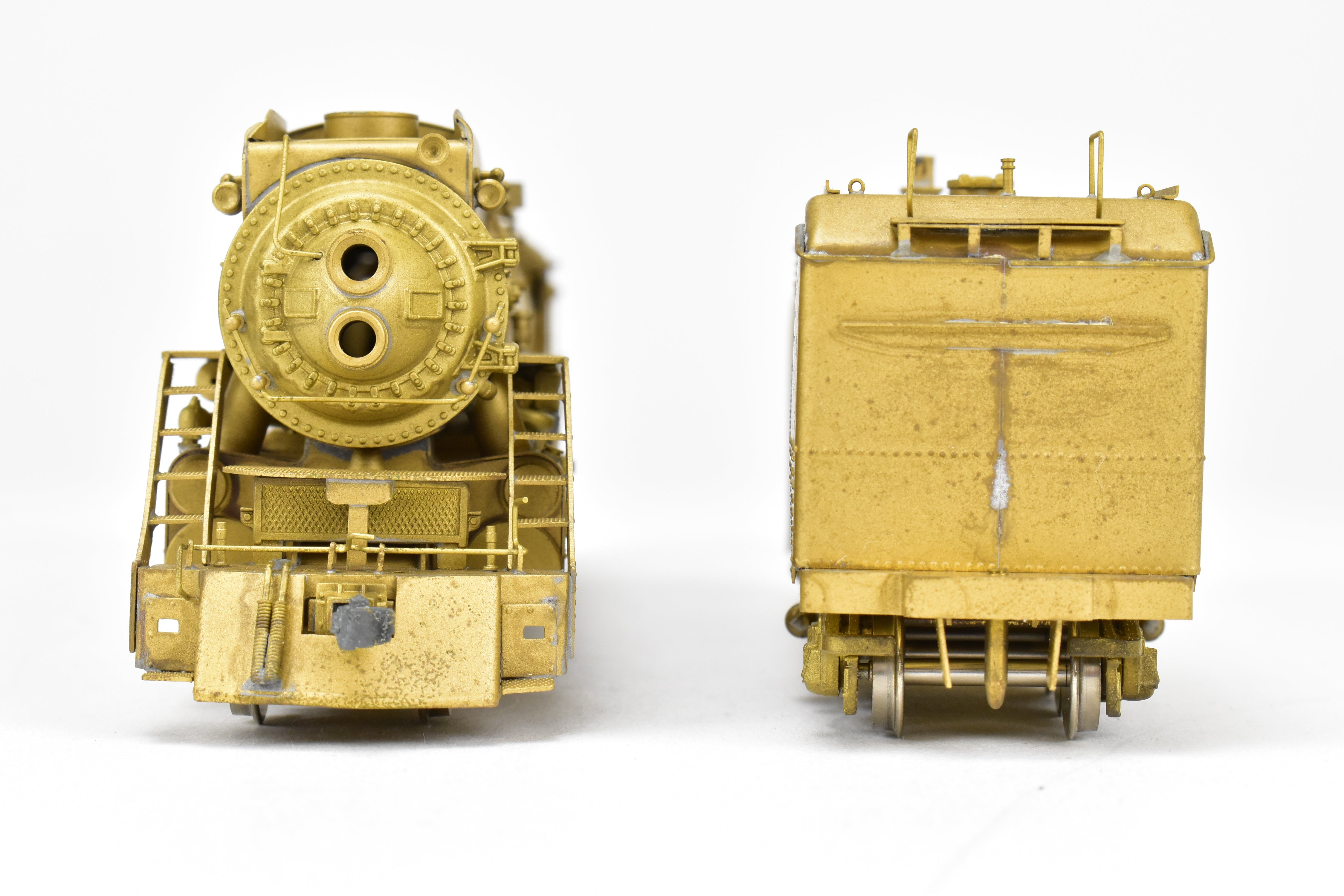 HO Scale Brass Balboa Southern Pacific GS - 4 4 - 8 - 4 Steam Locomotive Model with Detachable Skirts