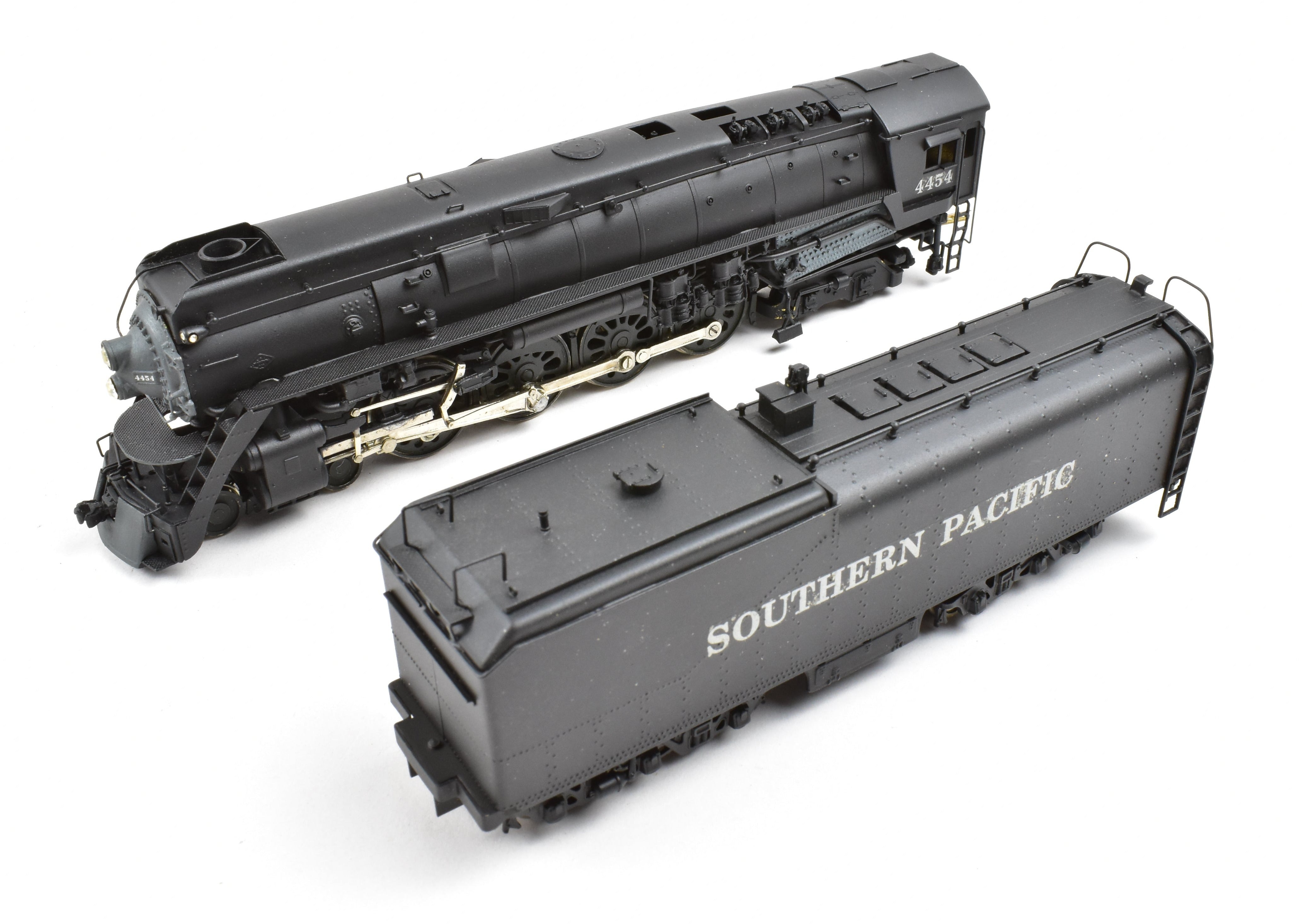 HO Scale Brass Model Train - Balboa SP Southern Pacific GS - 4 4 - 8 - 4 De - Skirted and Custom Painted Locomotive No. 4454