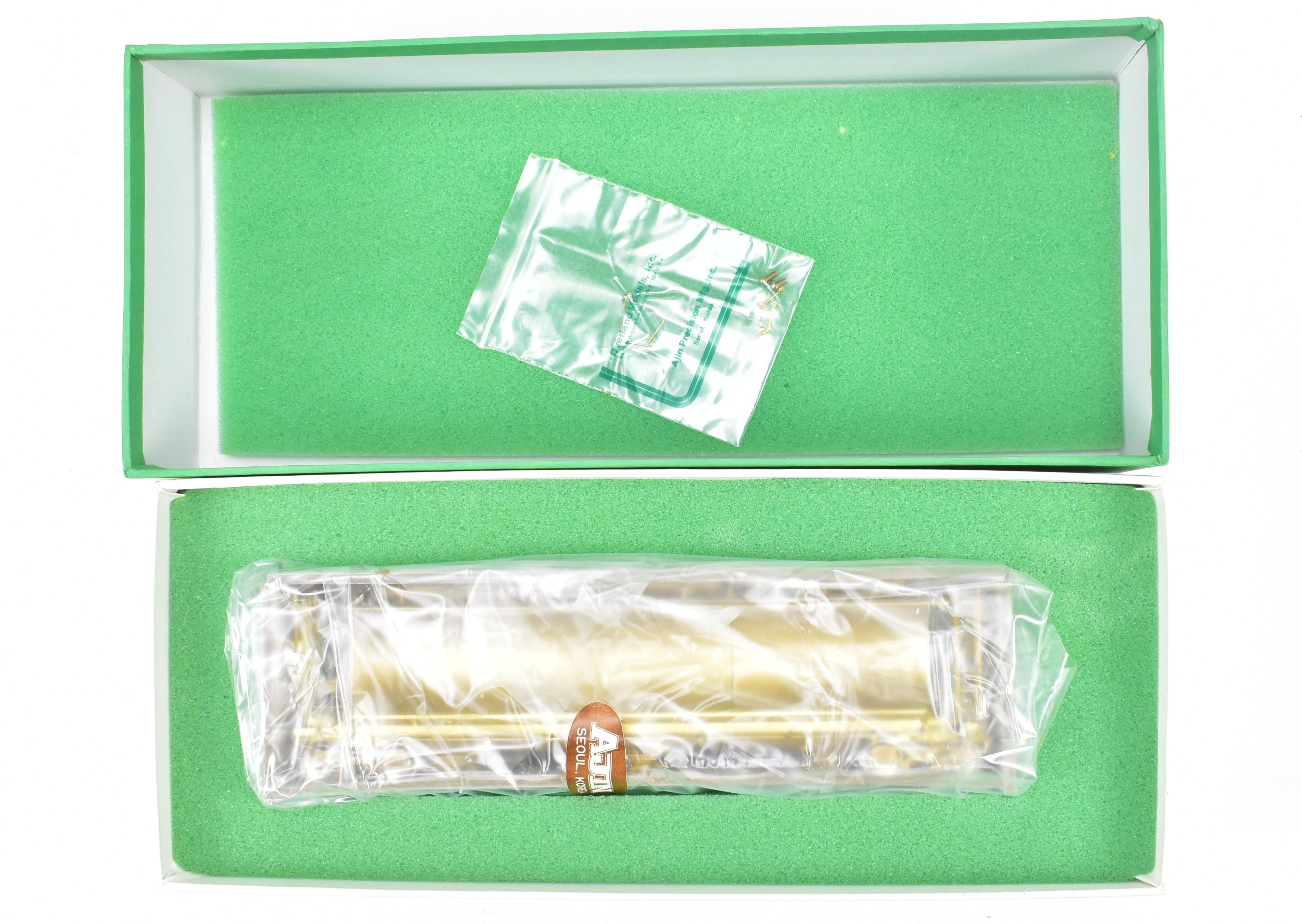 OMI HO Brass Union Pacific CH-90-5 Cylindrical Covered Hopper Model