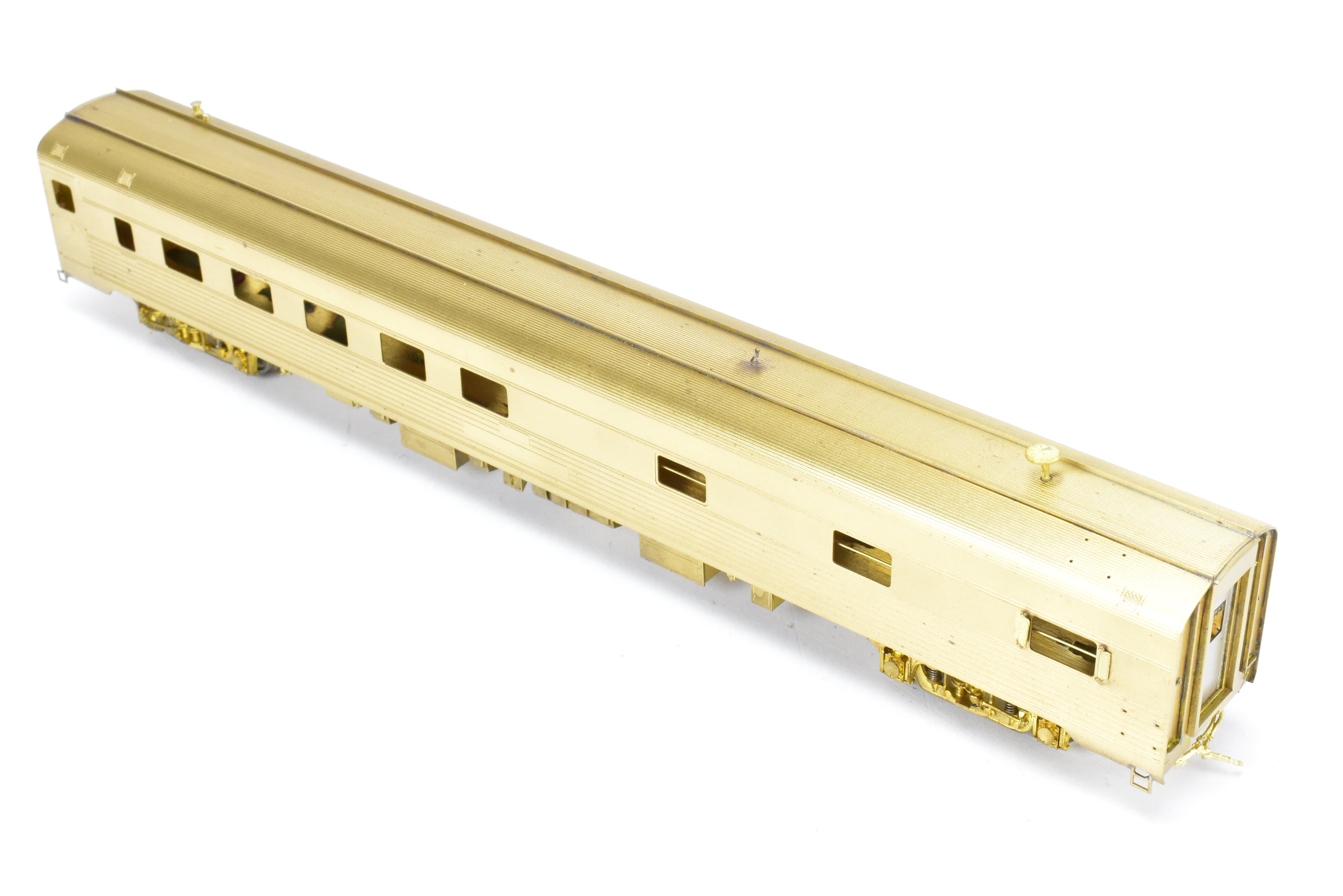 High - Quality HO Scale Brass Cascade Models Union Pacific Budd 10 RMT - 6DBR Cabarton Staff Car Model #202