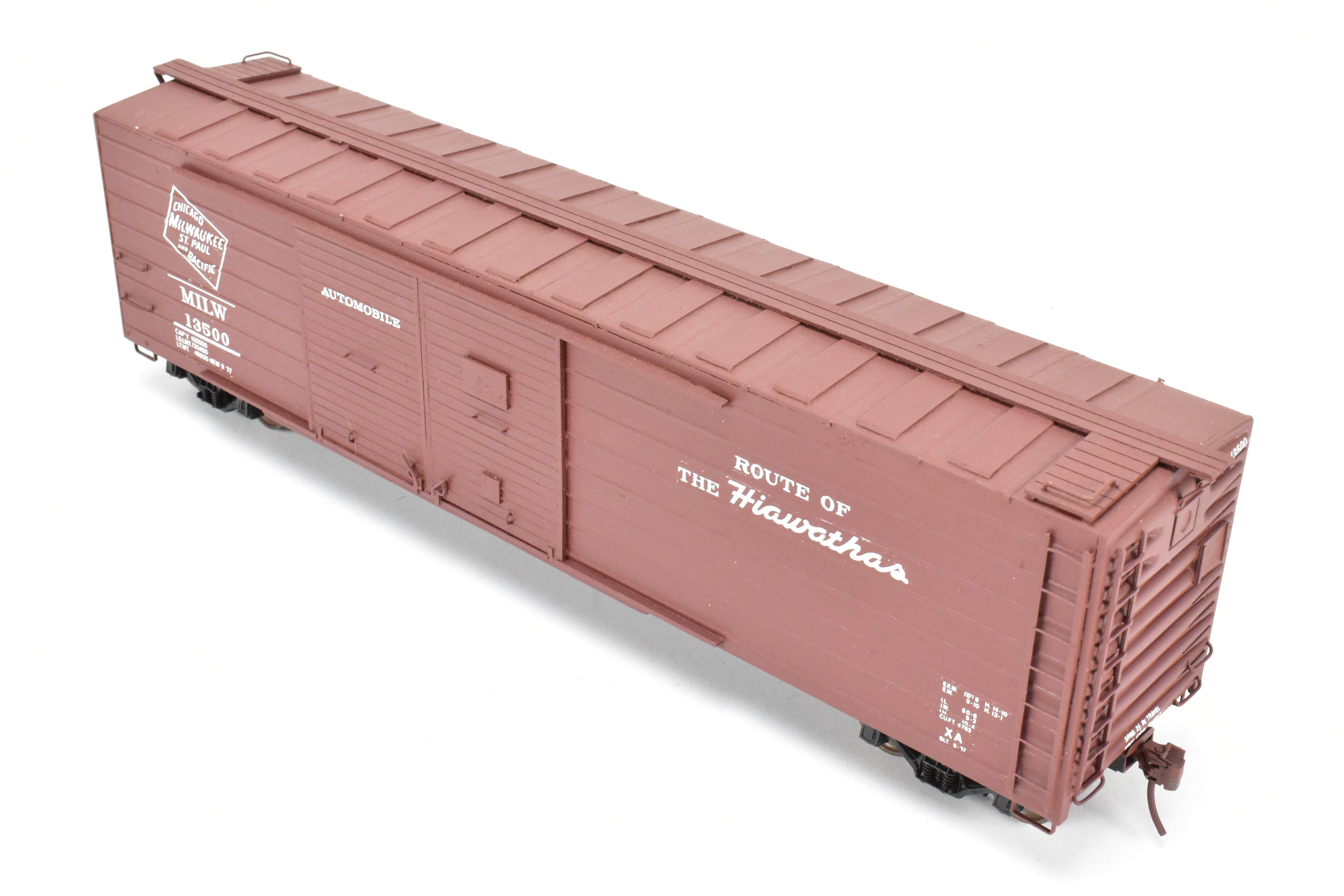 O Scale Model Train Resin Rails Unlimited MILW - Milwaukee Road 50-Foot Double Door Boxcar, Custom-Built and Professionally Painted, Numbered 13500