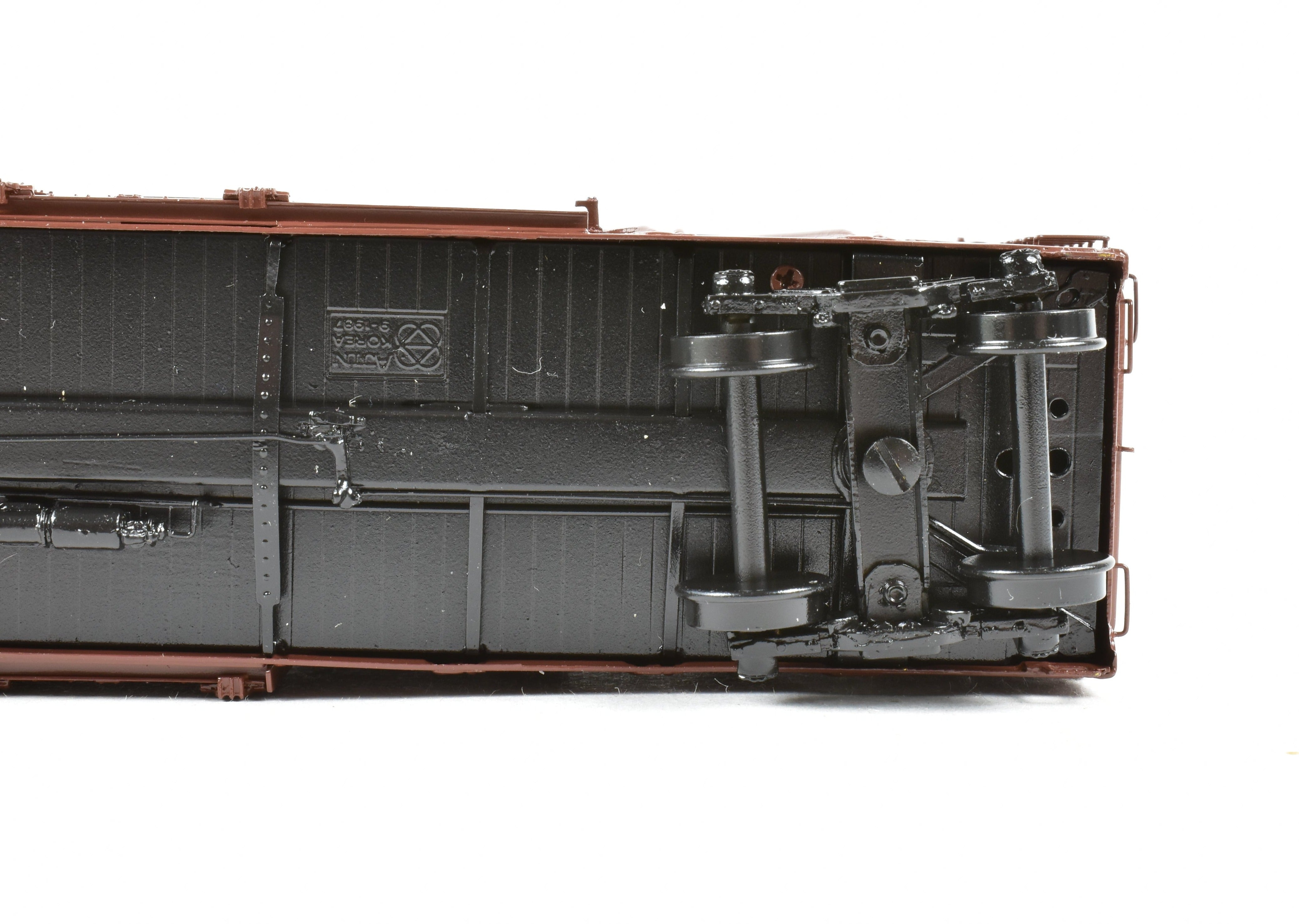HO Scale Brass OMI - Overland Models, Inc. Various Roads USRA Single Sheath Painted Boxcar Model for Model Train Enthusiasts