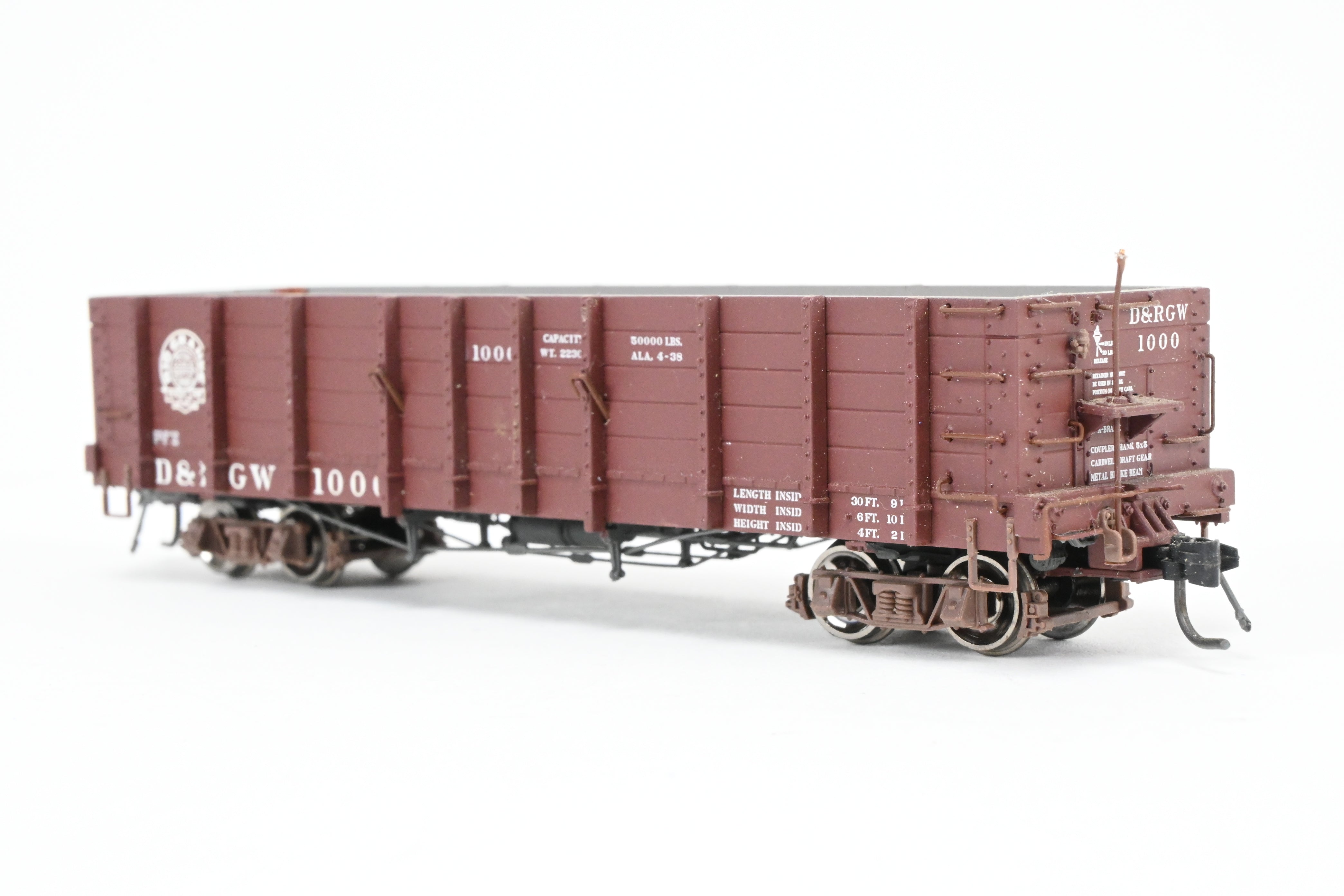 HOn3 Scale Blackstone Models D&RGW - Denver & Rio Grande Western High Side Gondola Model with Moffat Tunnel Herald No. 1000 and Missing Brake Wheel for Model Train Enthusiasts