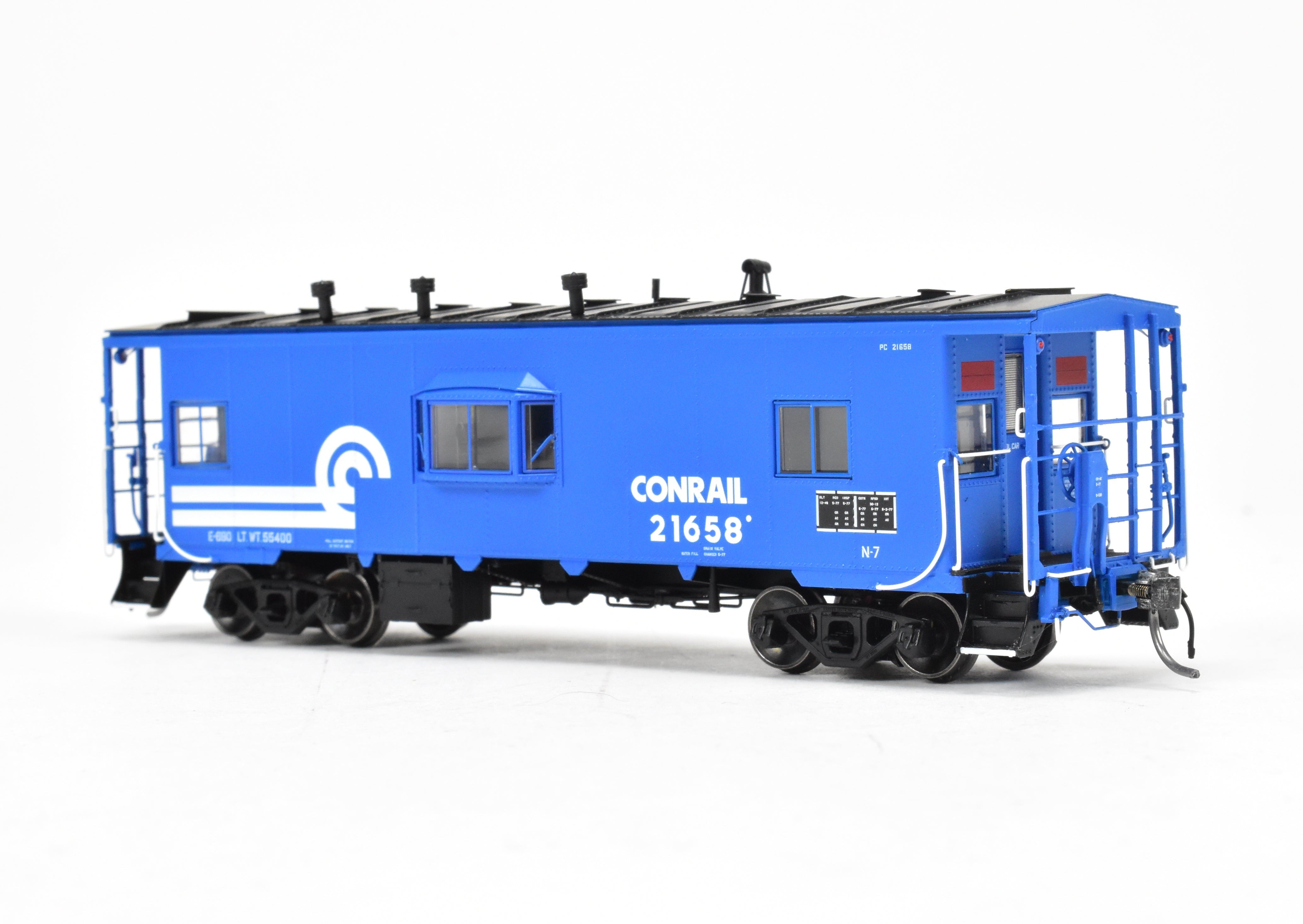 HO Scale Model Train - Conrail N7 Class Steel Bay Window Caboose 1977+ F/P No. 21658 by Tangent Scale Models