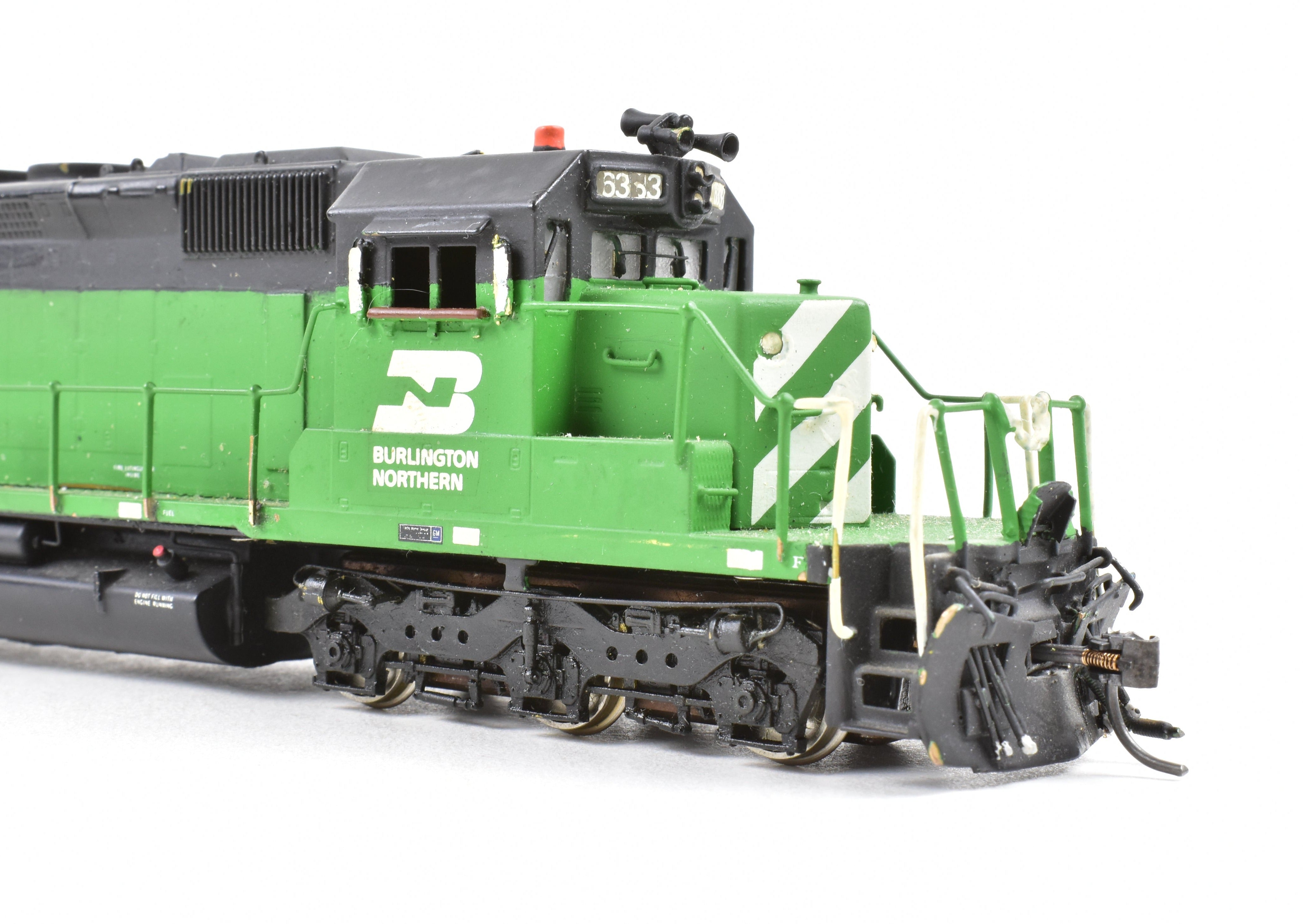 HO Scale Brass Alco Models Burlington Northern EMD SD40 - 2 Diesel Locomotive with Custom Painting and Incorrect Packaging Box