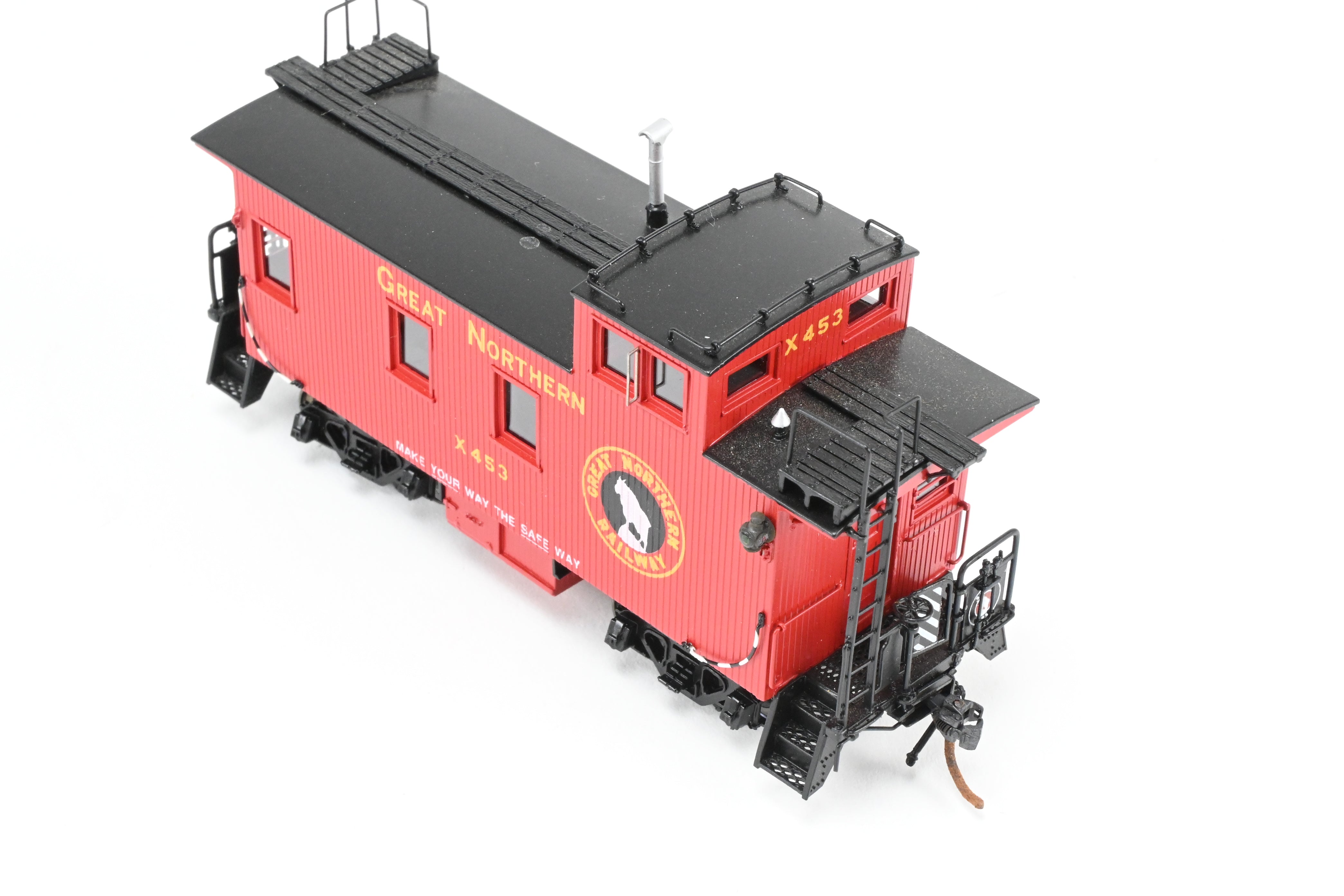 HO Scale Brass 25' Wood Caboose by Challenger Imports with Marker Lights
