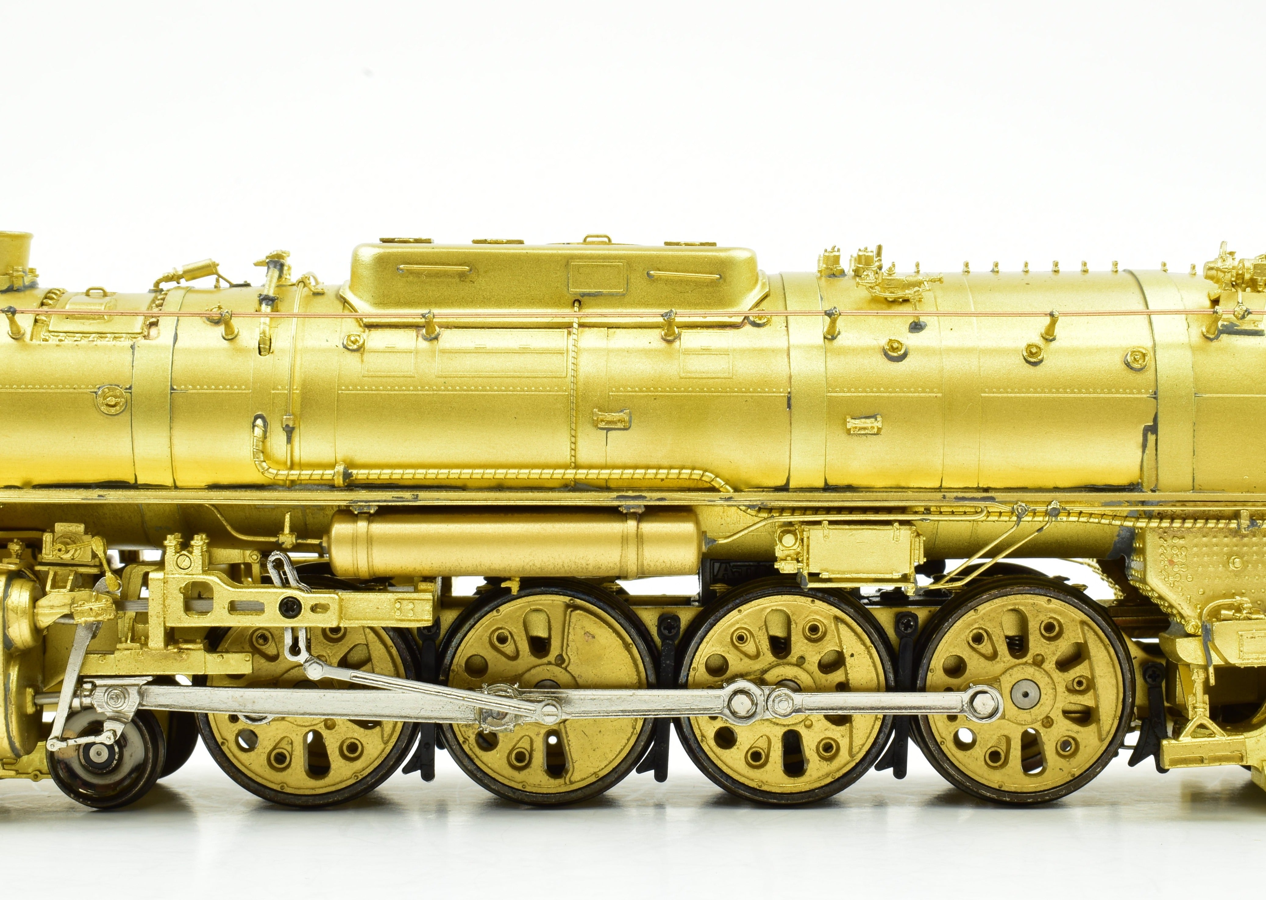 HO Scale Brass Model Train - Overland Models, Inc. MILW - Milwaukee Road S-3 4-8-4 Steam Locomotive with Squared Boiler Front