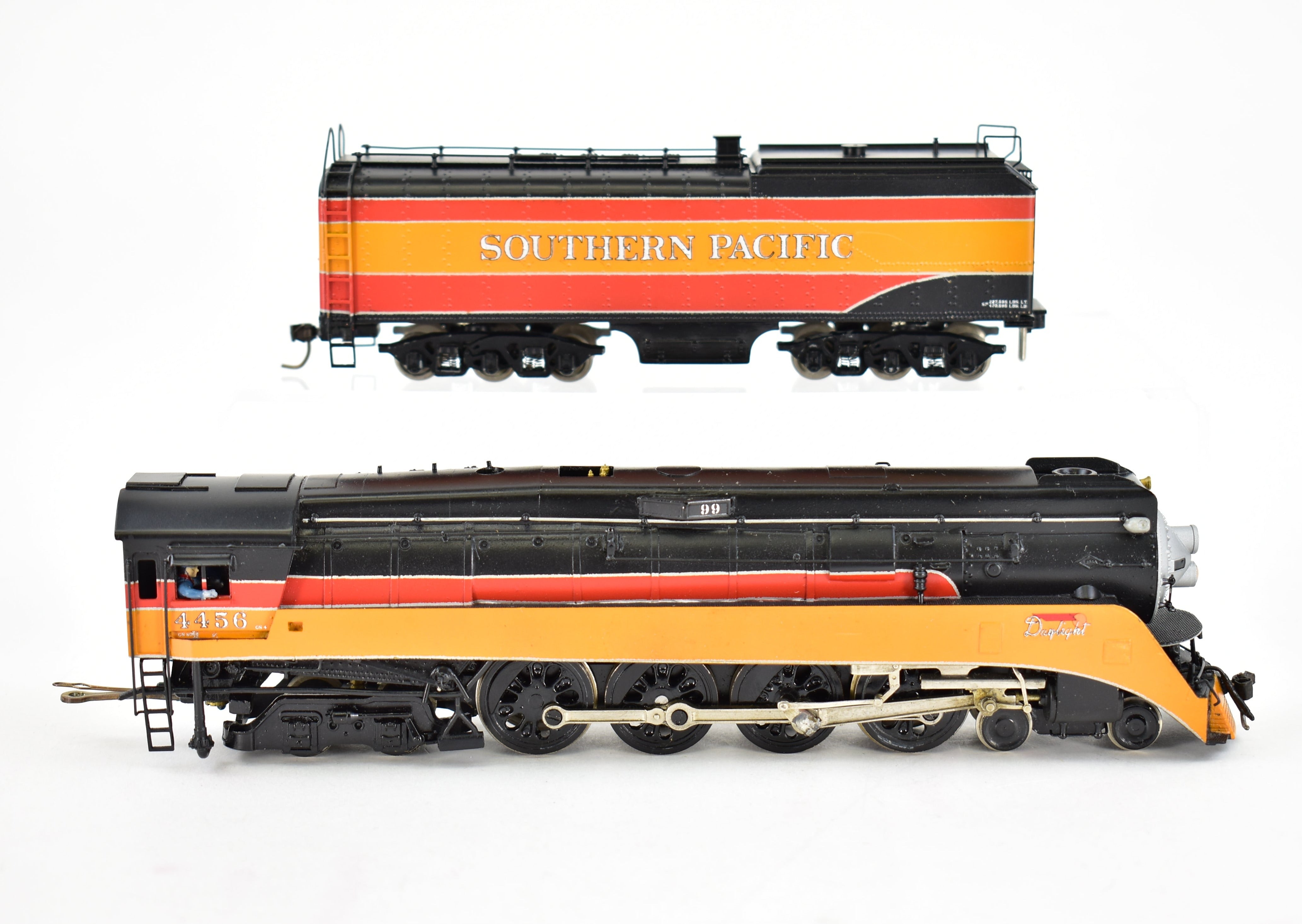 High - Quality HO Scale Brass Pacific Fast Mail (PFM) Model Train - United SP - Southern Pacific Class GS - 4 4 - 8 - 4 with Custom Painting