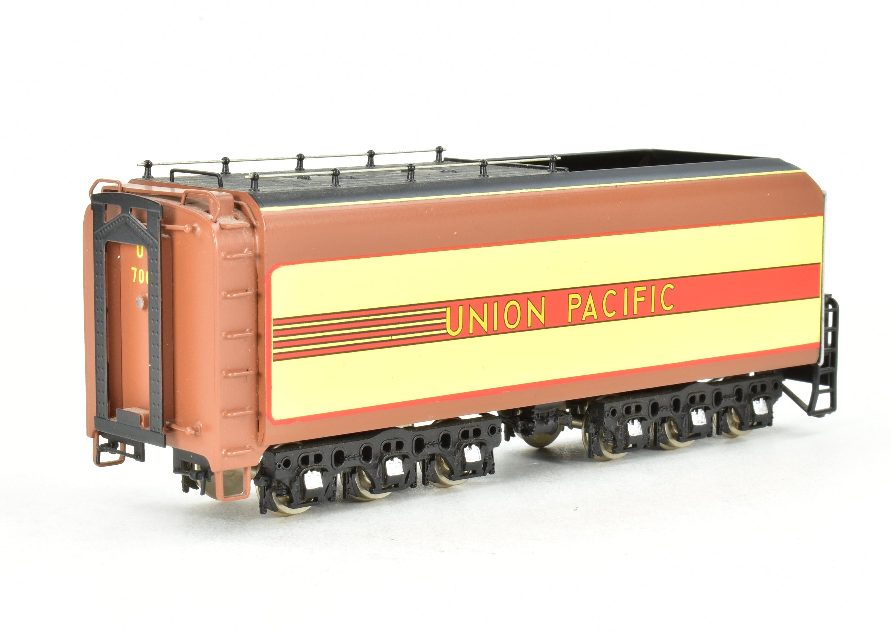 HO Scale Brass Union Pacific 4-8-2 FP Steam Locomotive Model, Key Imports UP No. 7002 Forty Niner