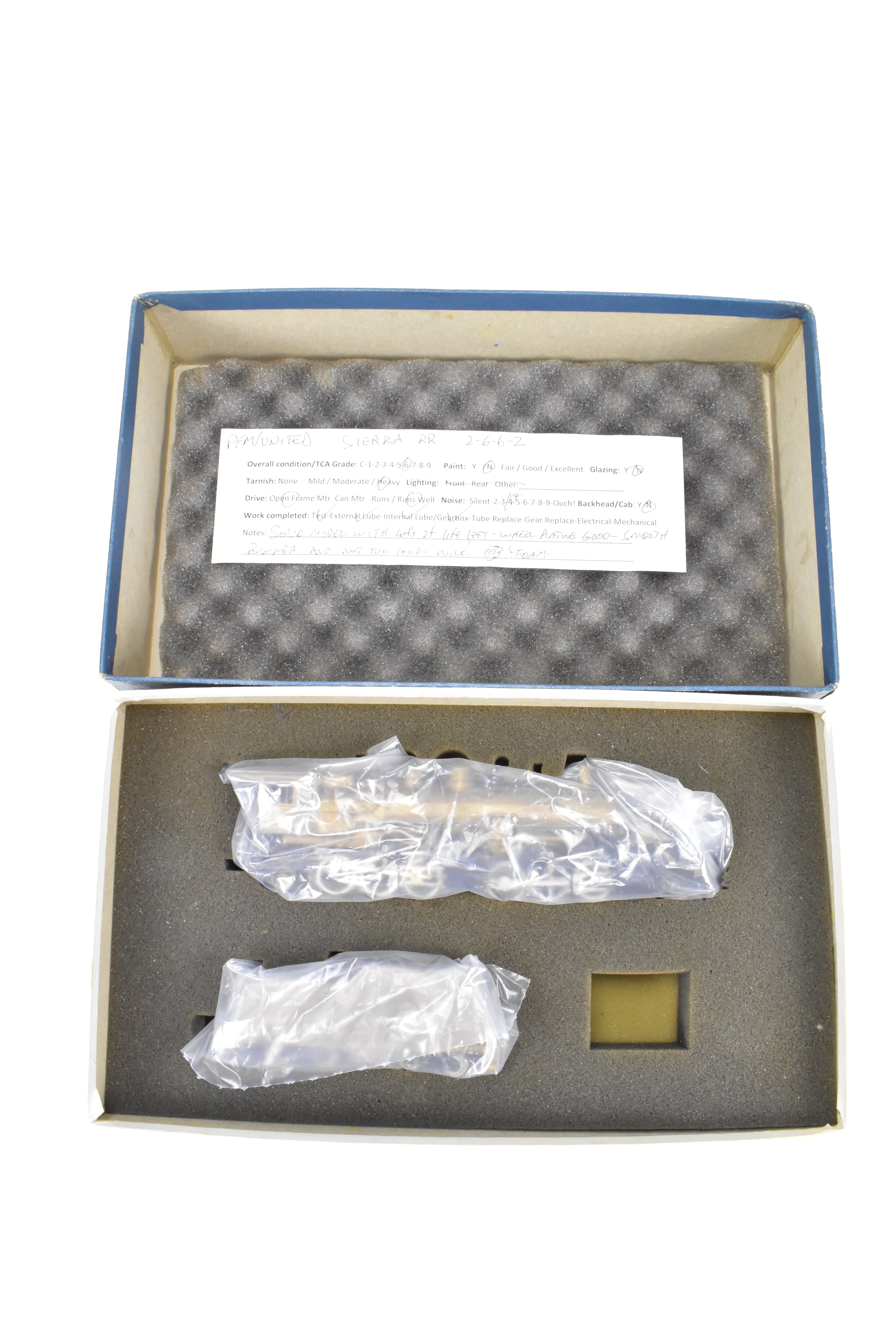 High - Quality HO Scale Brass Pacific Fast Mail Model Train - United Sierra Railroad 2 - 6 - 6 - 2, 1967 Production Run