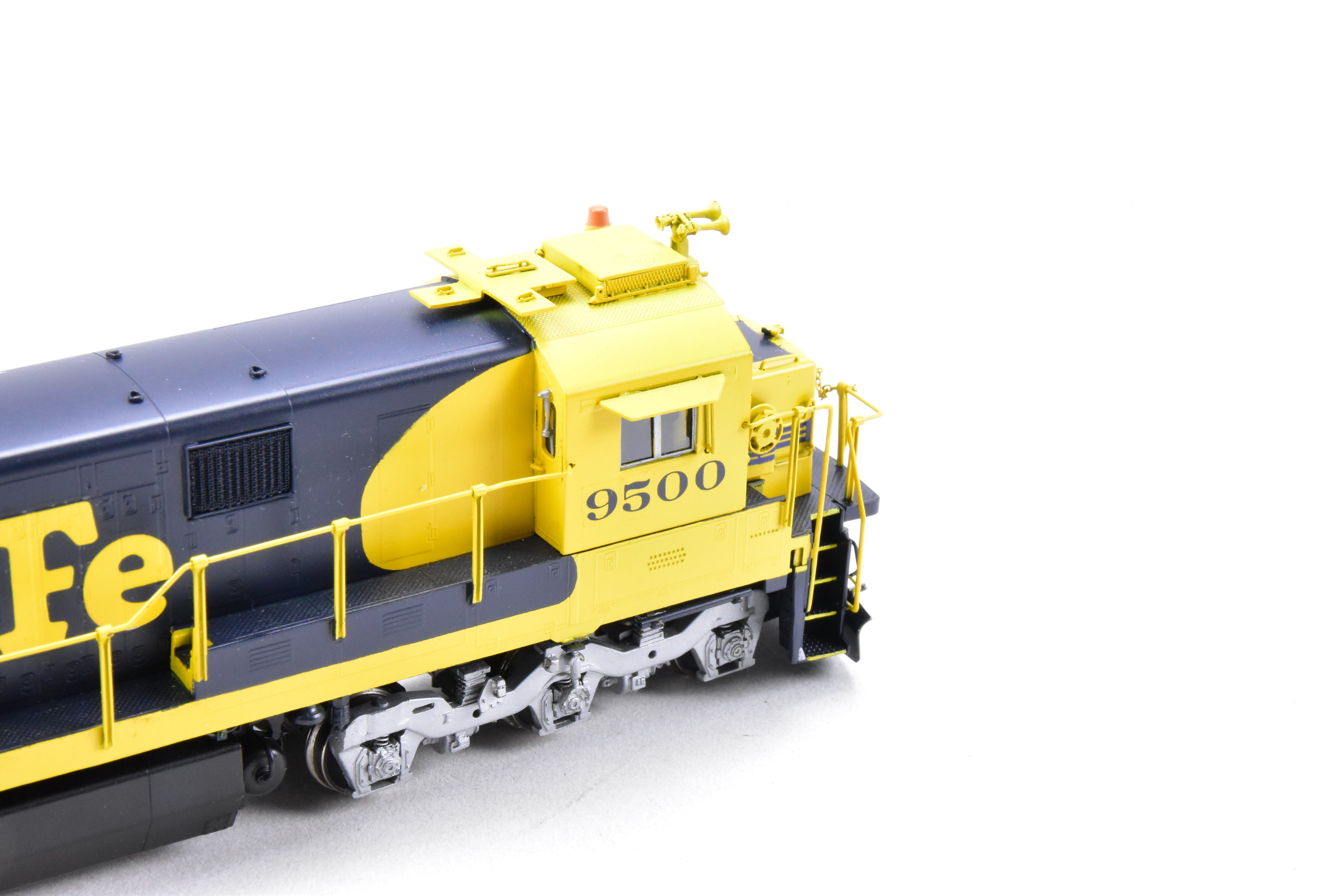 HO Scale Brass Model Train Engine - Overland Models, Inc. ATSF - Santa Fe GE U36C Rebuilt CP No. 9500 by Ajin Precision