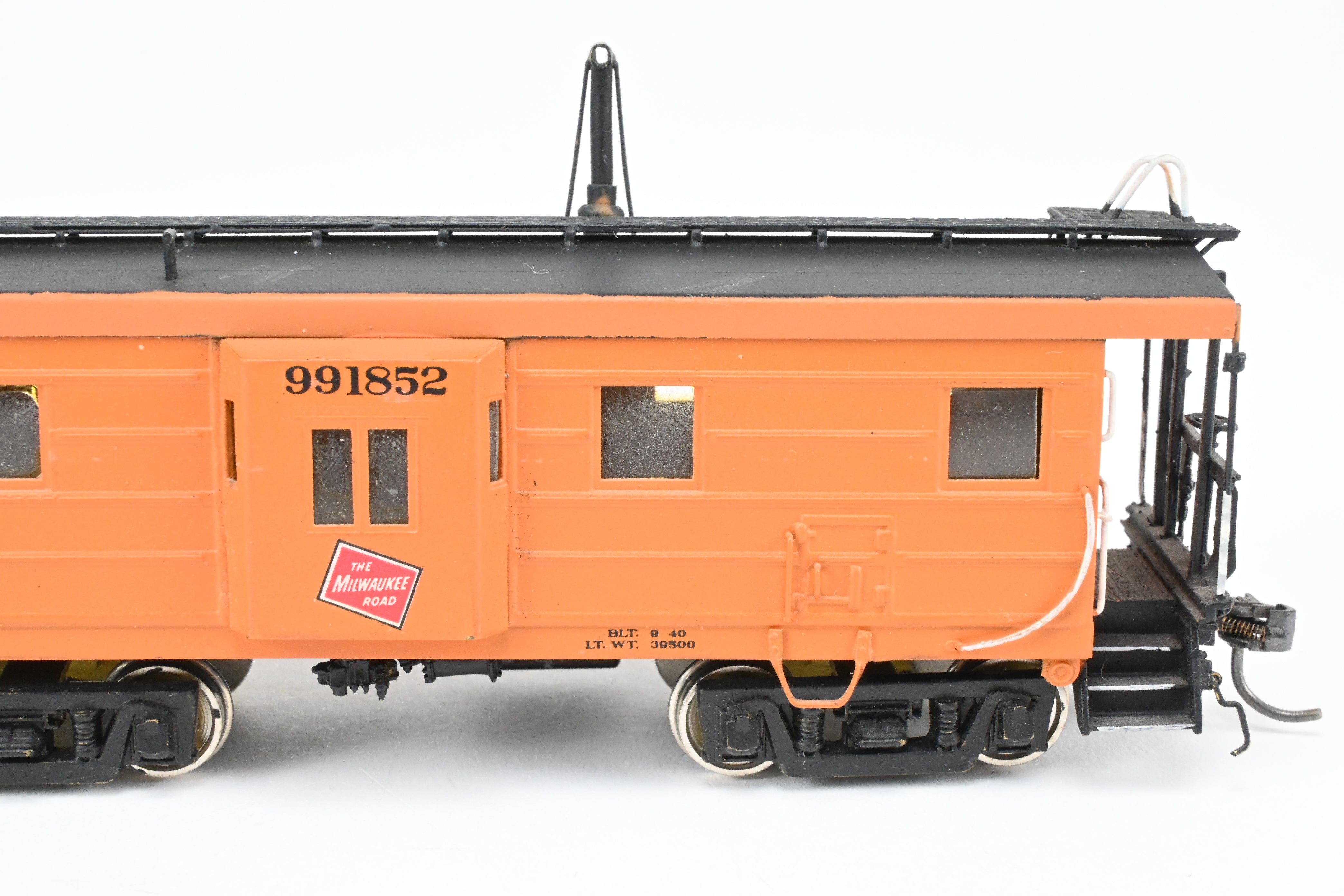 HO Brass OMI MILW Milwaukee Road Bay Window Caboose CP No. 991852, 1984 Run