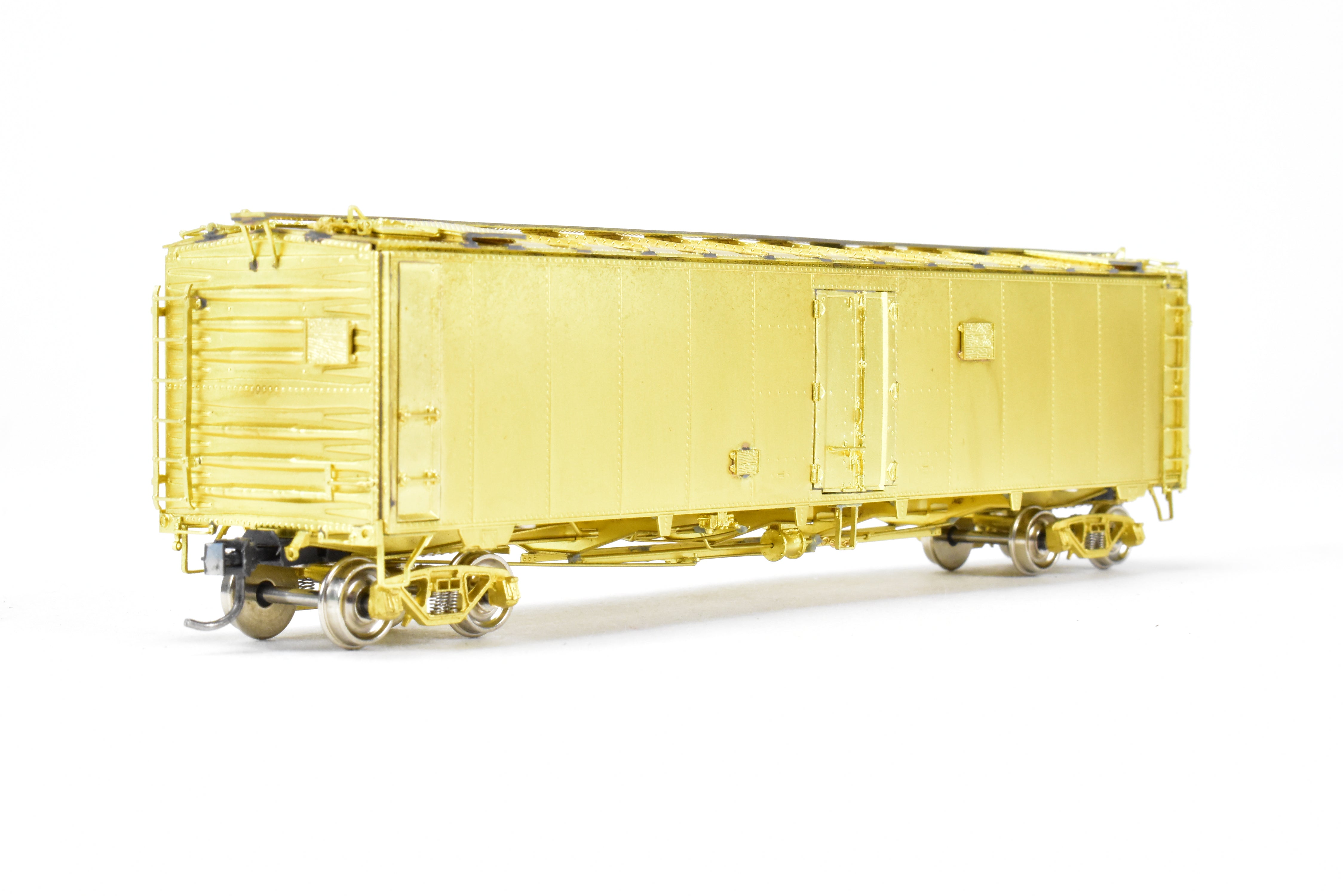 HO Scale Brass Model of ATSF - Santa Fe SFRD RR - 42 Class 50 - Foot Ice Bunker Steel Refrigerator Car by Overland Models, Inc. (OMI)