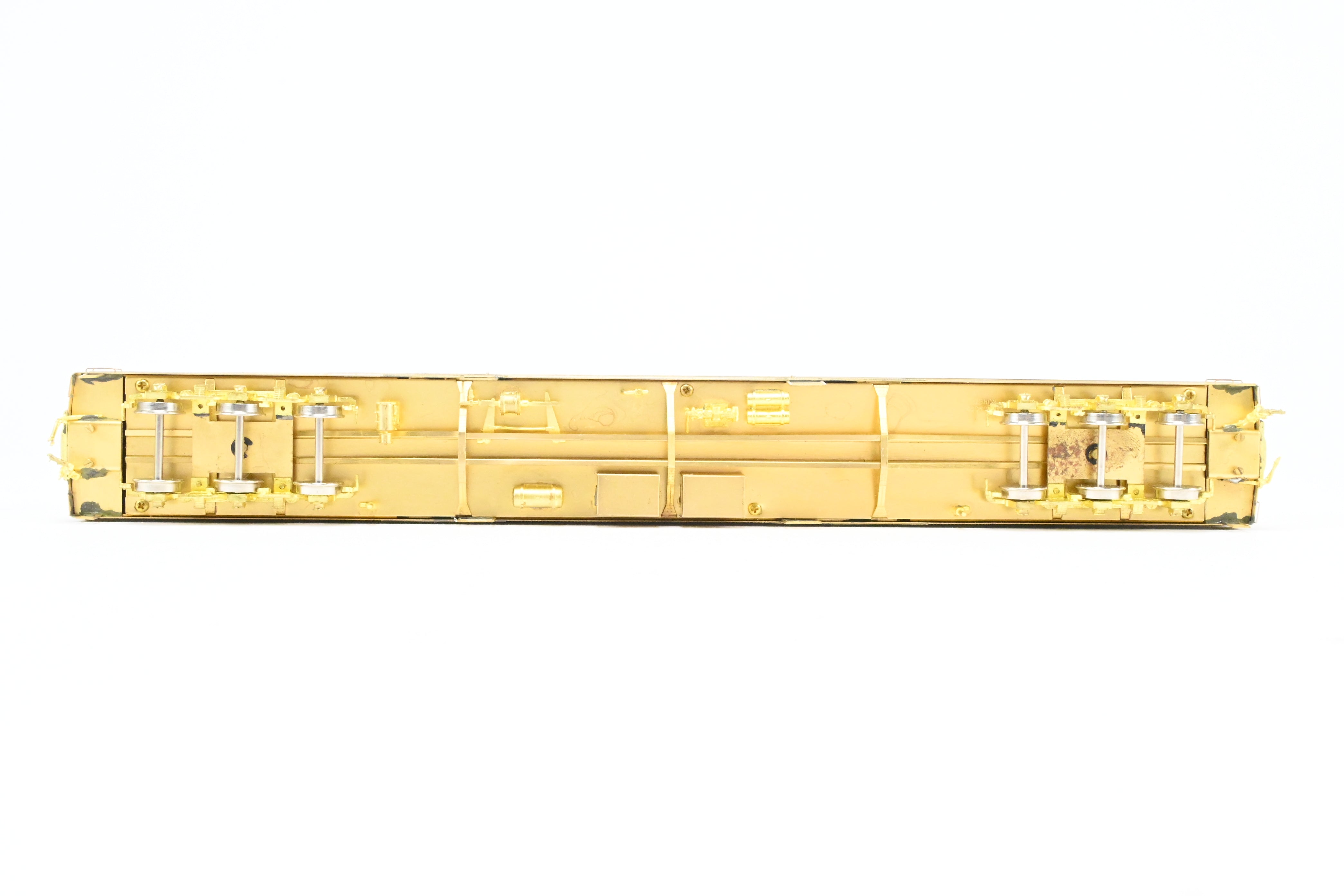 HO Scale Brass Cascade Models Great Northern Modernized Baggage Car with Round Ends and Steel Doors, Models #475 - 486