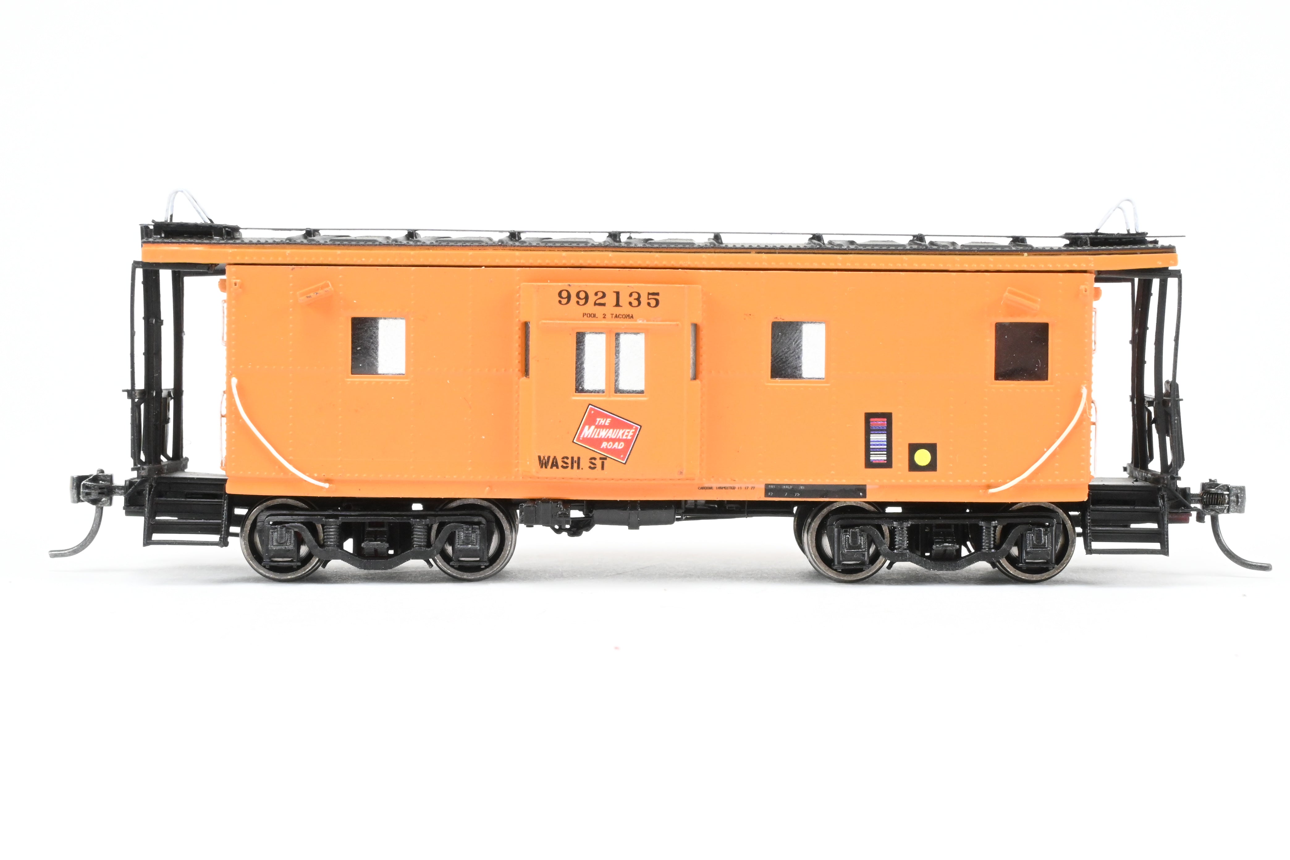 HO Scale Model Railroad - Custom Built 3D Printed Thrall Bay Window Caboose for Milwaukee Road with FP #992135 from Lines West