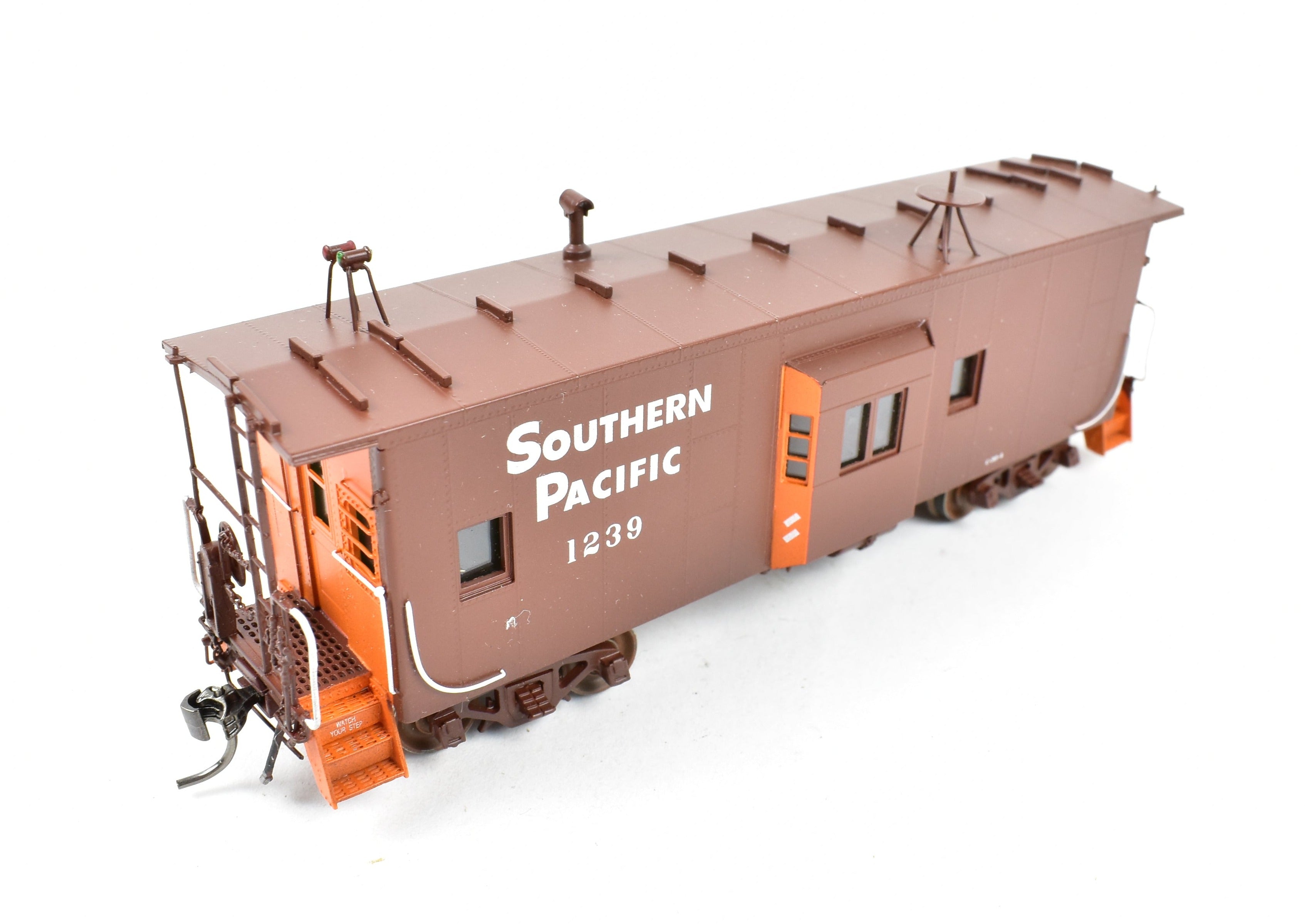 2002 HO Scale Brass Southern Pacific C-30-4 Caboose FP No. 1239 by Challenger Imports