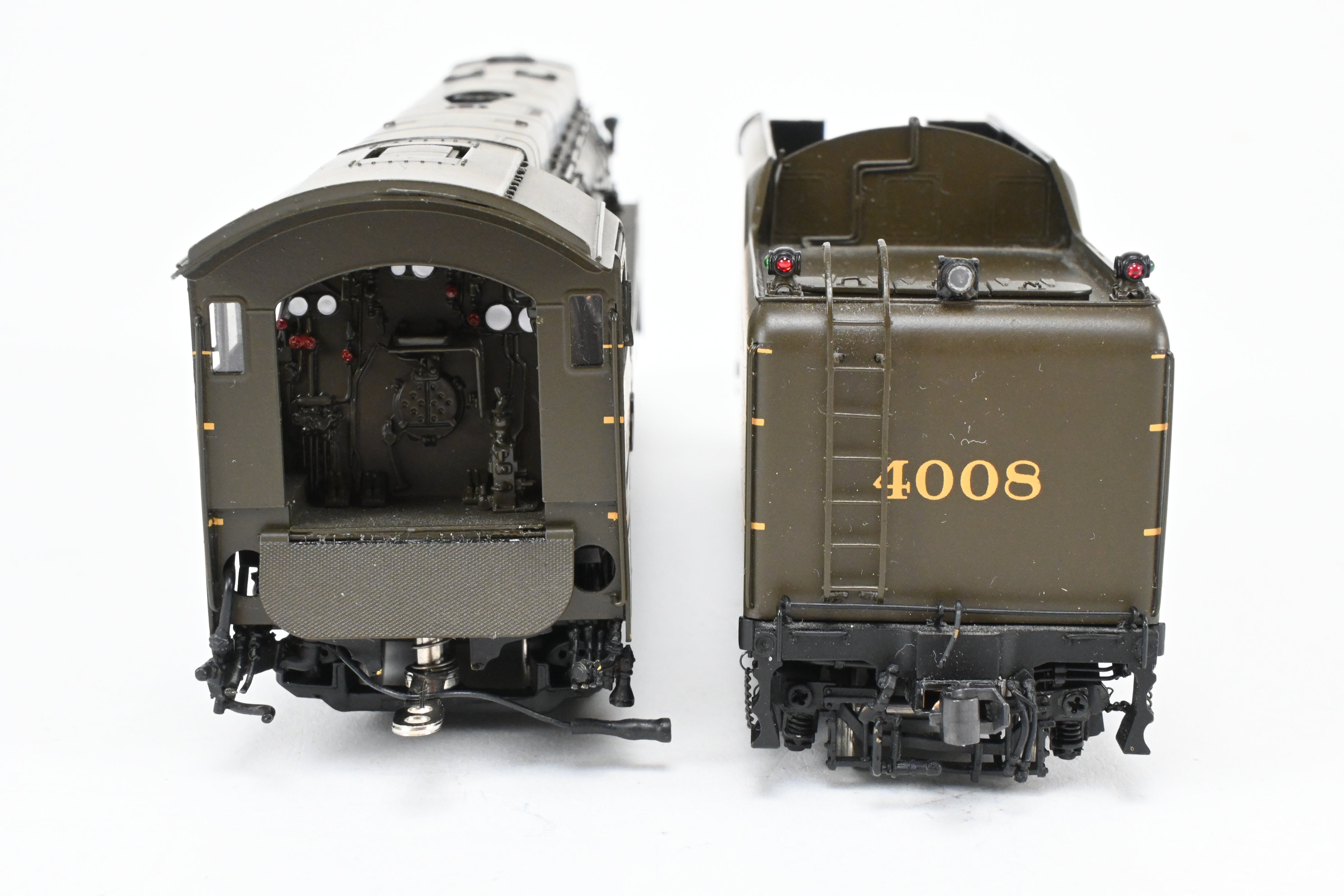 HO Brass Challenger Imports C&NW E-4 Streamlined 4-6-4 Coal Locomotive #4008