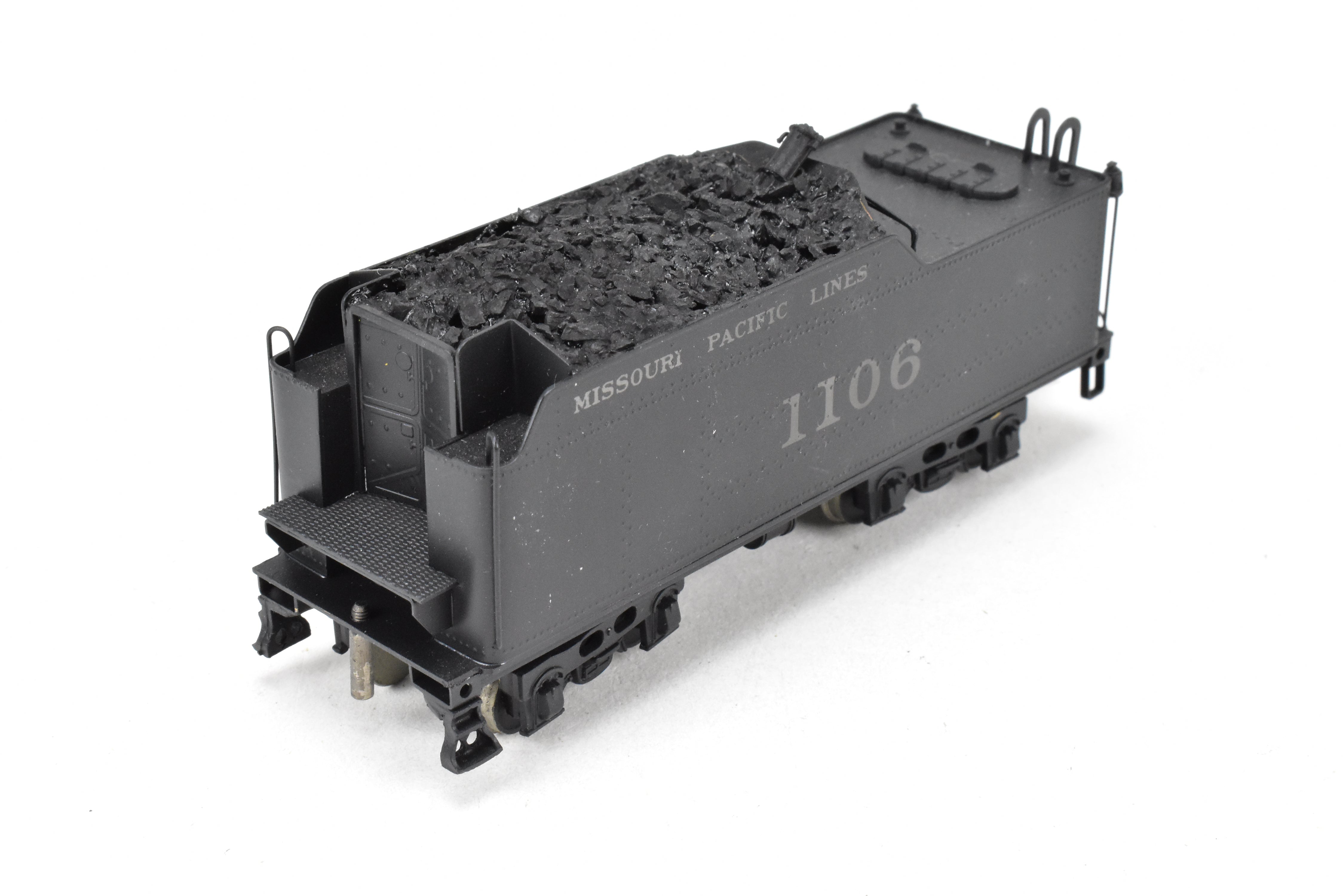 HO Scale Brass Hallmark Models Missouri Pacific Steam Locomotive: 1400 Class 2-8-2 Modified to 1100 Class with Brand - New Tender CP No. 1106