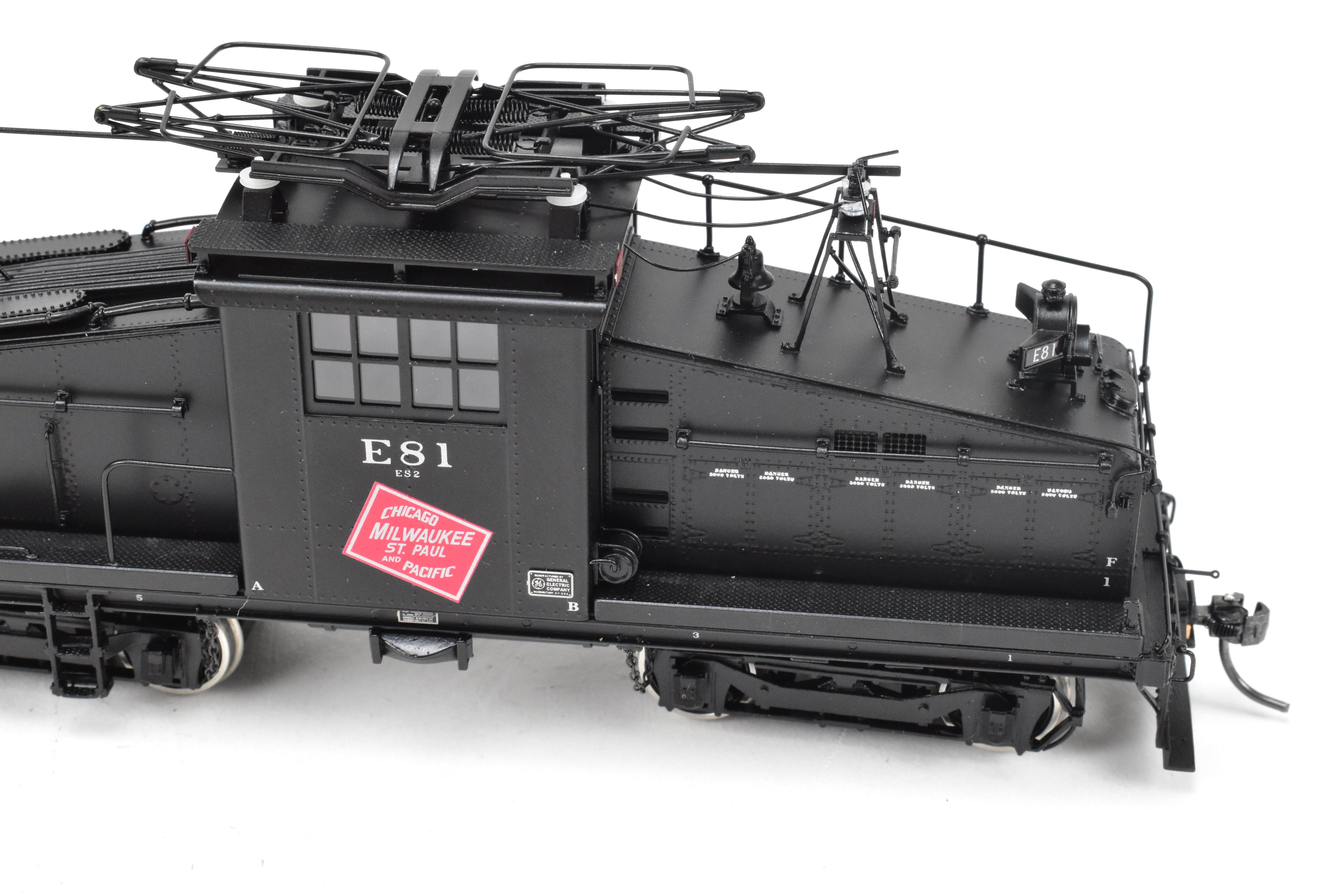 HO Scale Brass Model Train - Overland Models Inc. Milwaukee Road ES - 2 Electric Switcher F/P in Black Color, DCC Ready with New NWSL Gears, Numbered #E81